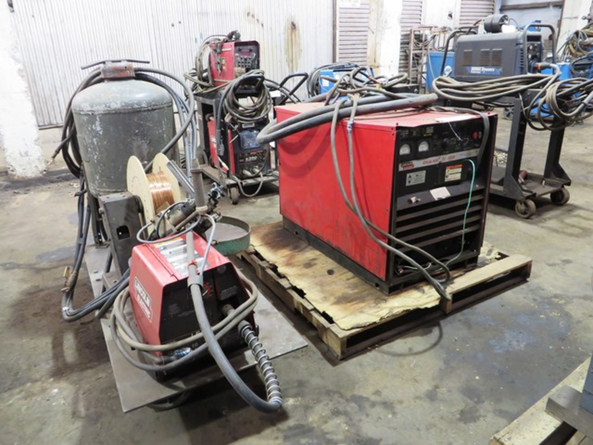 Lincoln Idealarc DC1000 AMP Arc Welder