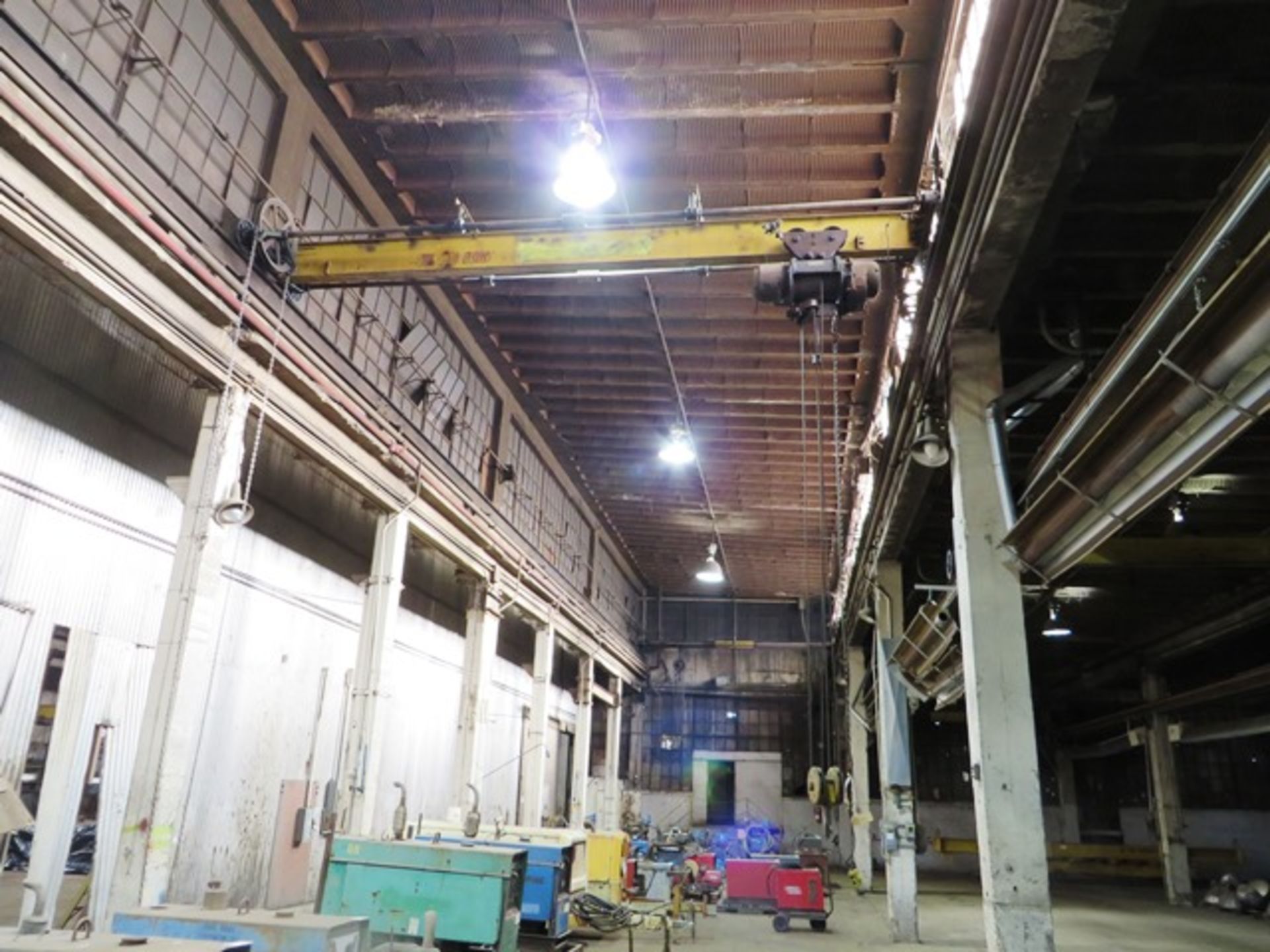 4 Ton Overhead Crane with 20' Span with Yale 4 Ton Electric Hoist