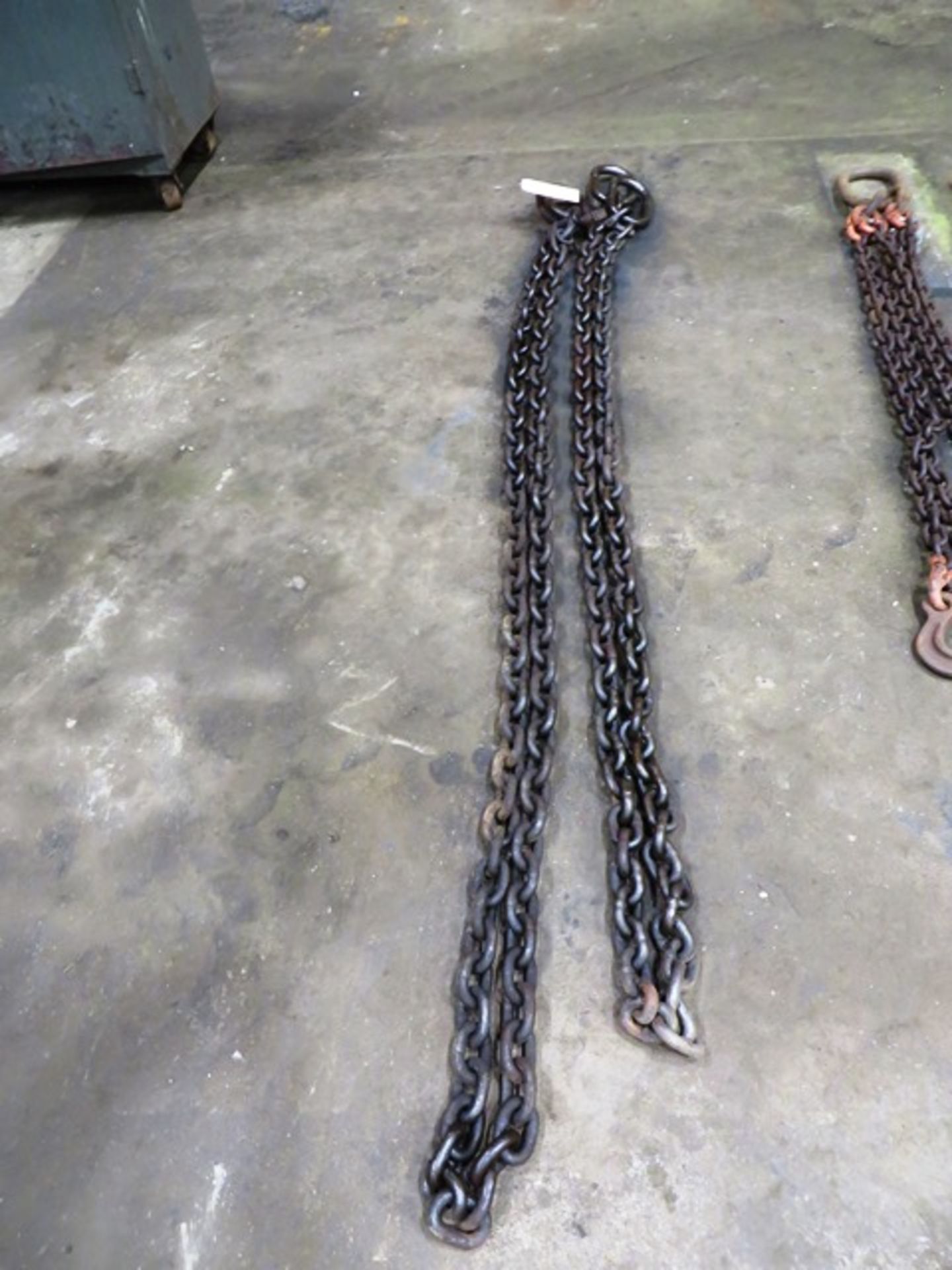 (2) Lifting Chains
