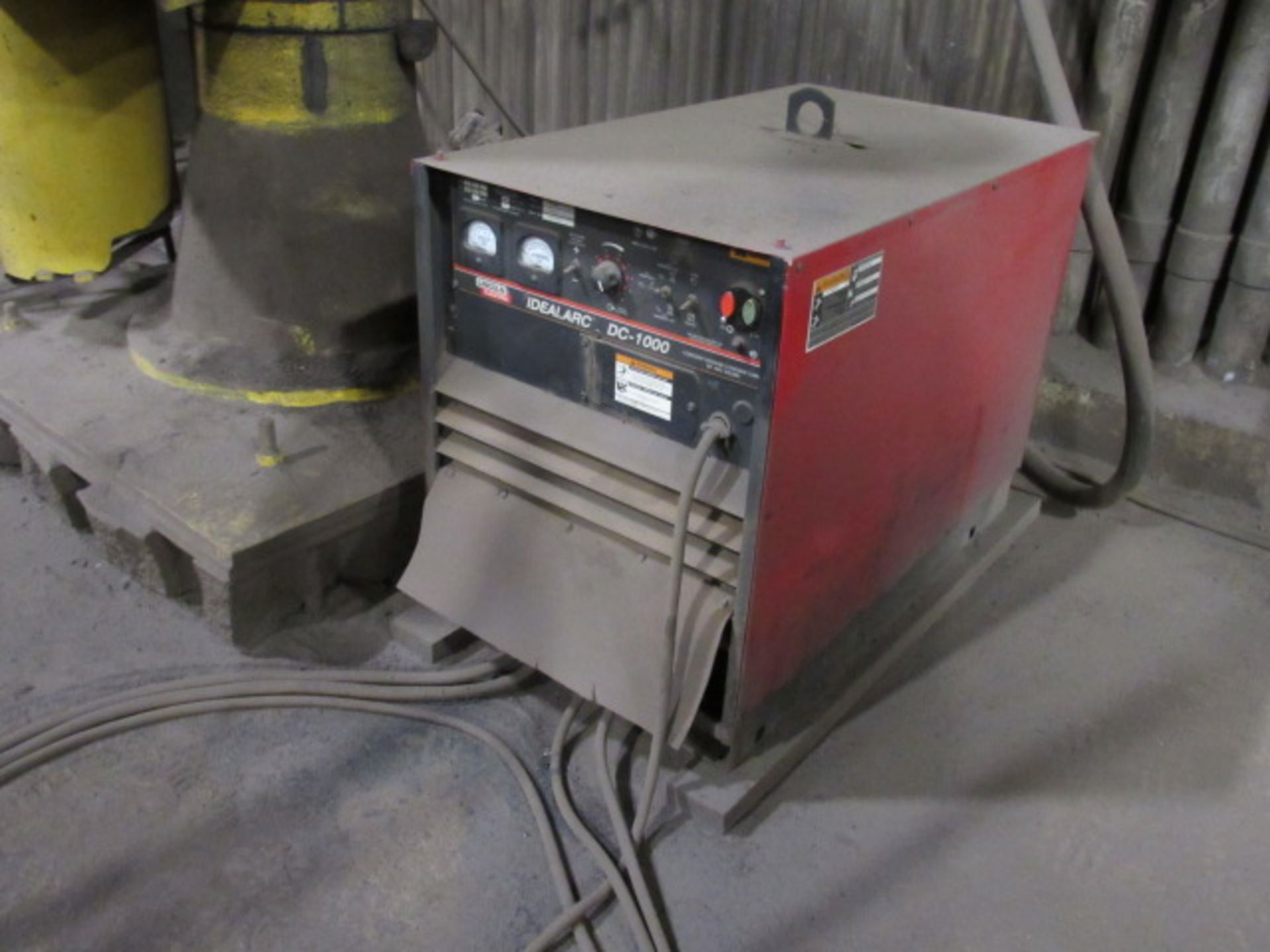 Welding Manipulator with Lincoln Ideal ARC DC-1000 Welder - Image 4 of 5