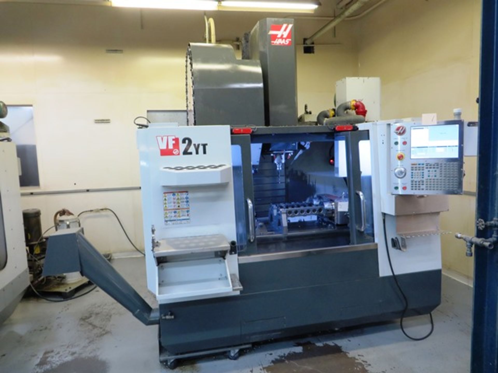 Haas VF2YT 4-Axis CNC Vertical Machining Center - Image 3 of 7