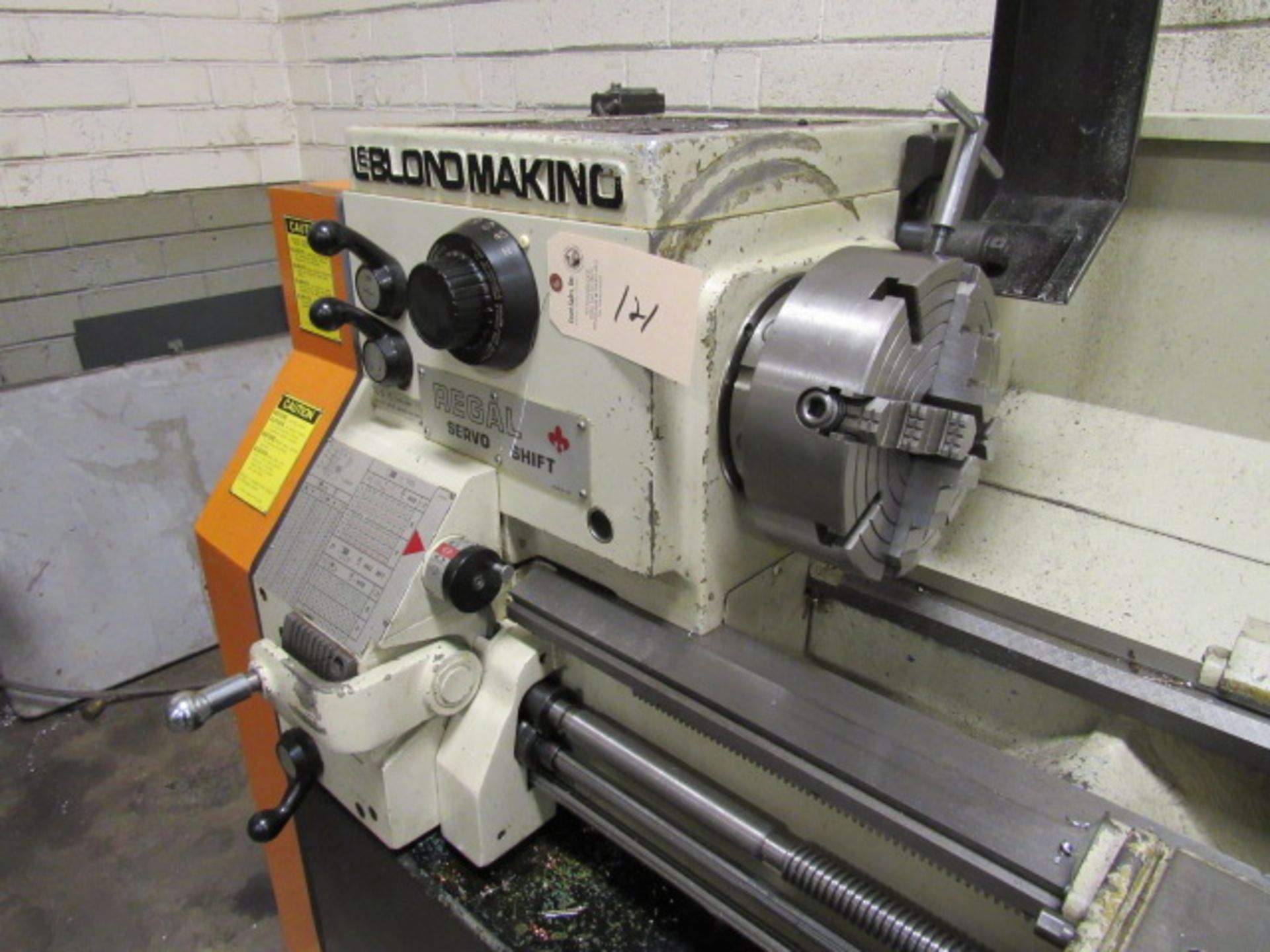 Leblond Makino Regal 18'' x 49'' Engine Lathe - Image 4 of 8