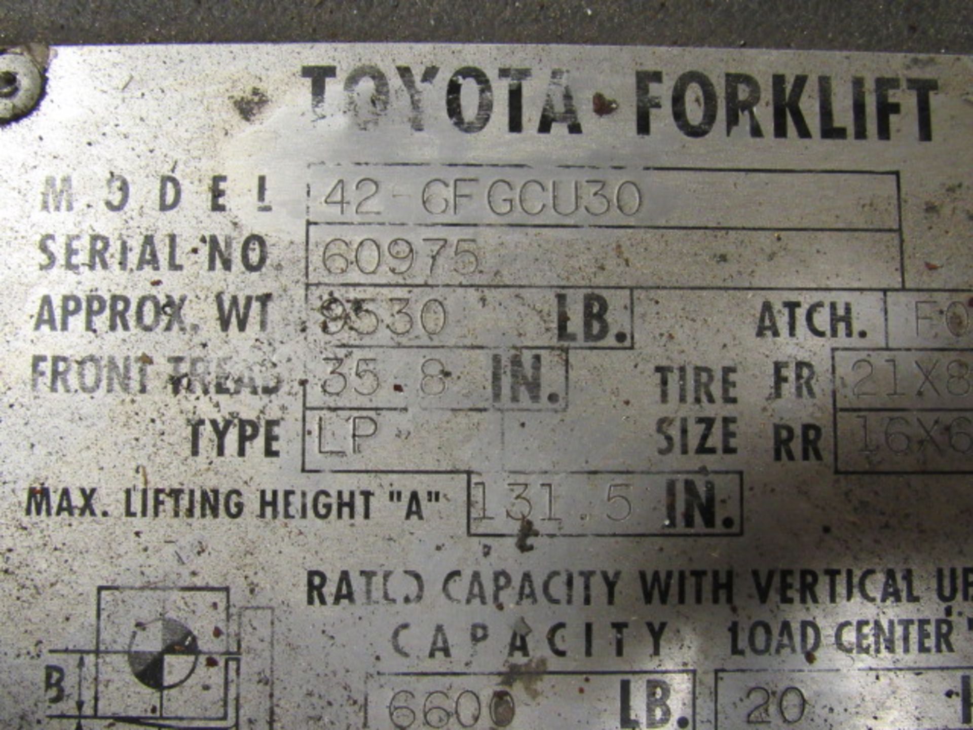 Toyota 426FGCU30 6,600 lb. Capacity LP Forklift - Image 7 of 7