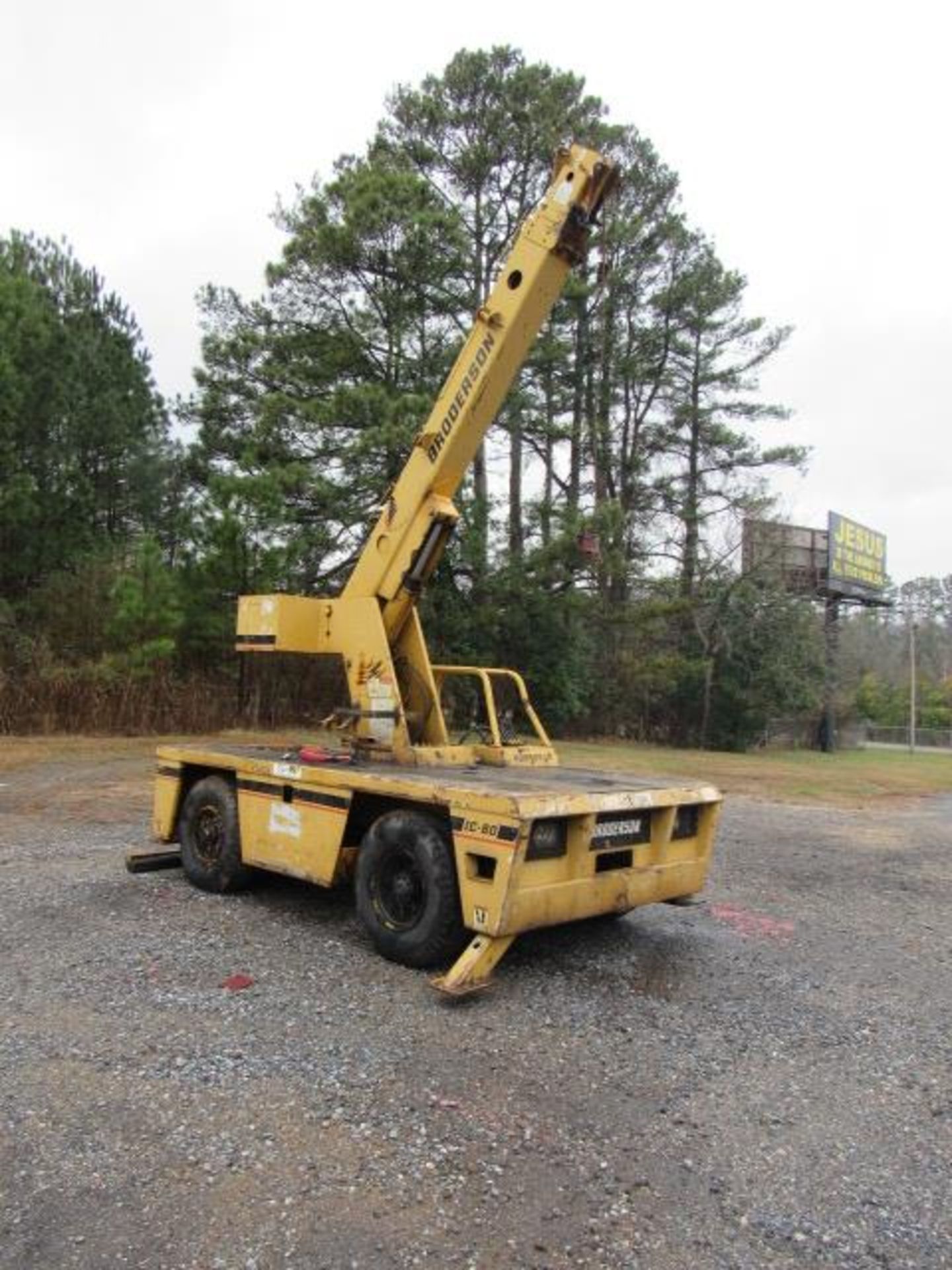 Broderson IC-80-2D 8,000lb. Capacity Propane Mobile Deck Crane Truck - Image 2 of 8