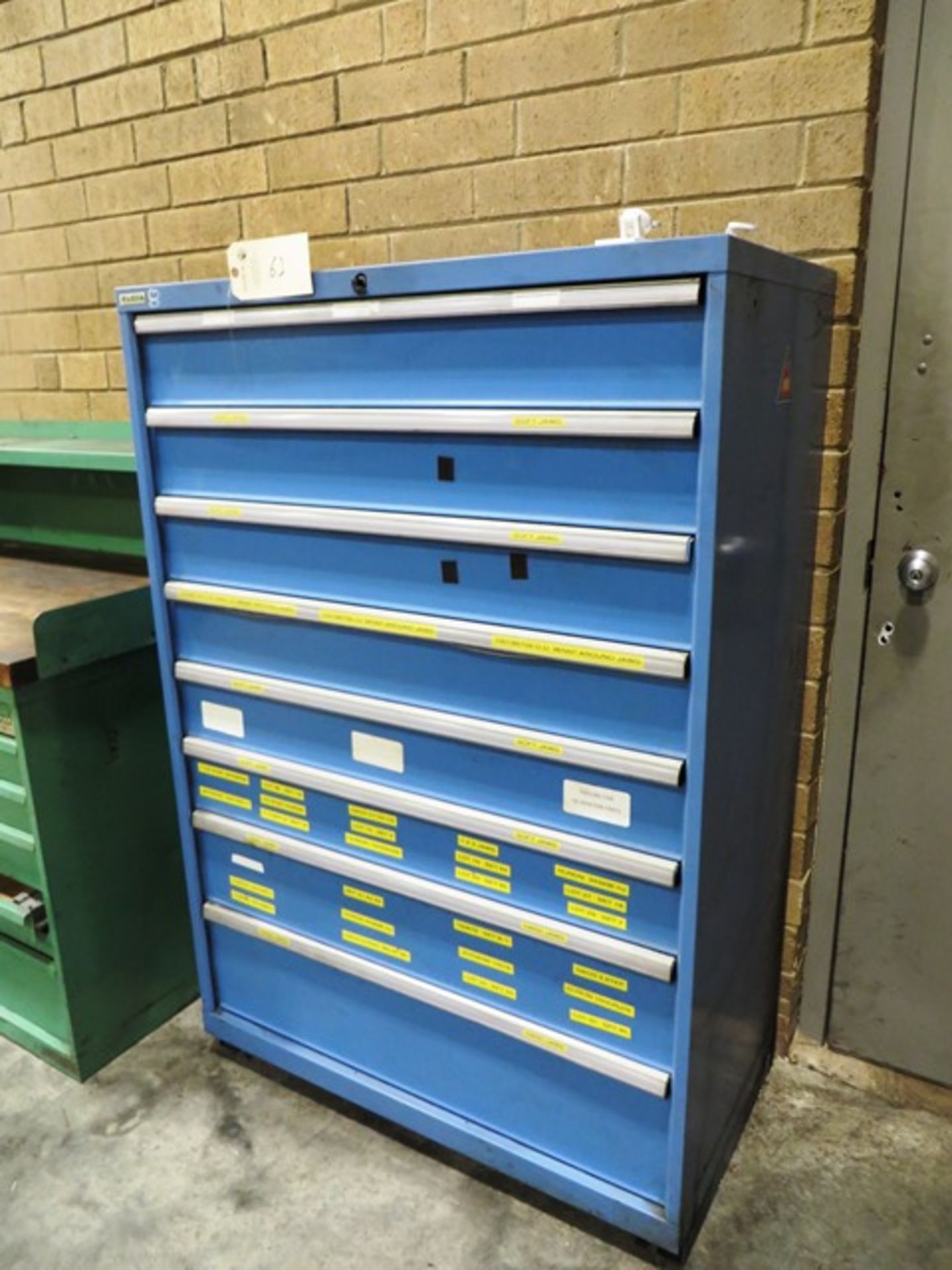Lista 8 Drawer Vertical Tool Cabinet