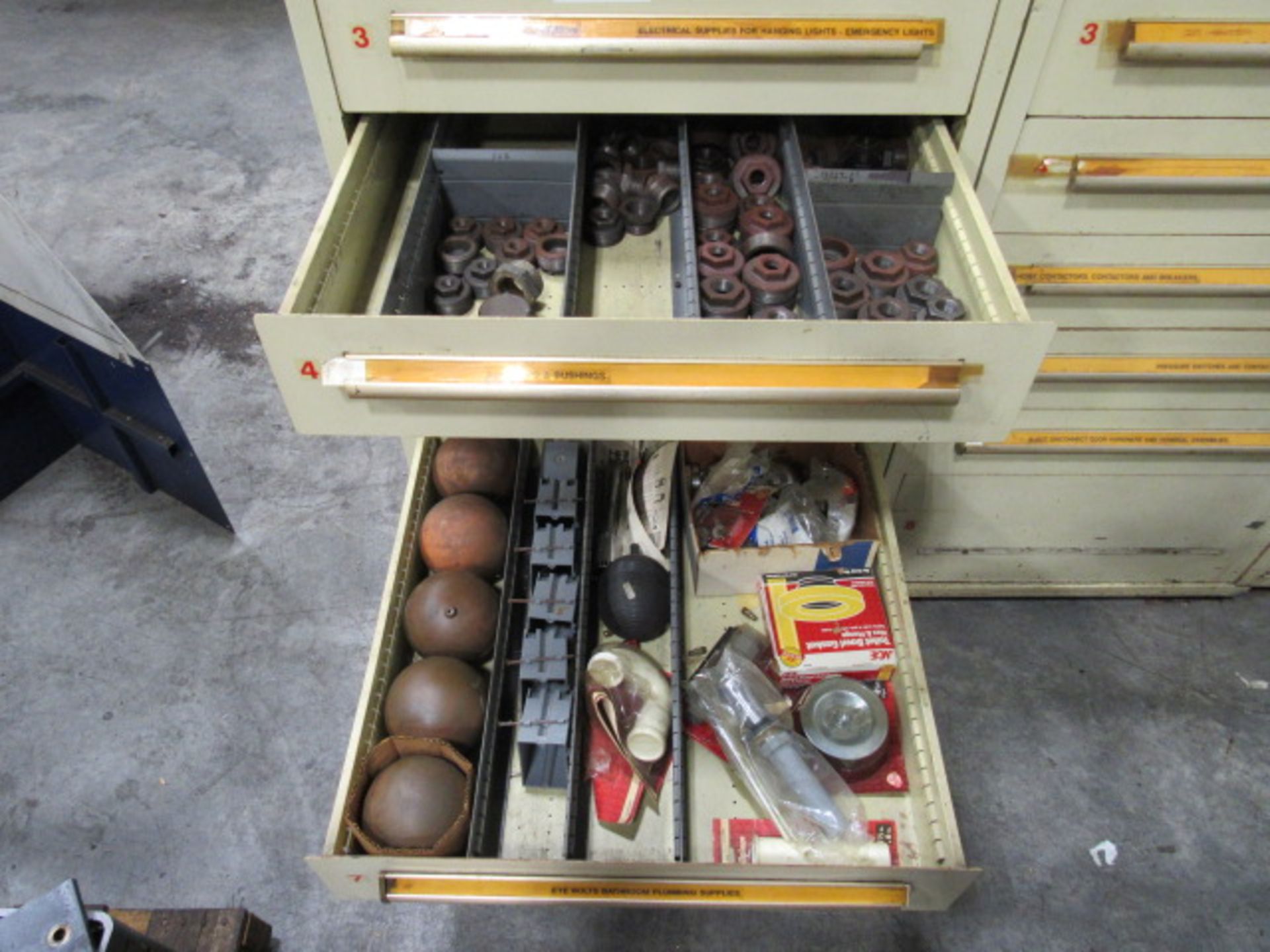 Equipto 8 Drawer Tool Cabinet - Image 2 of 4