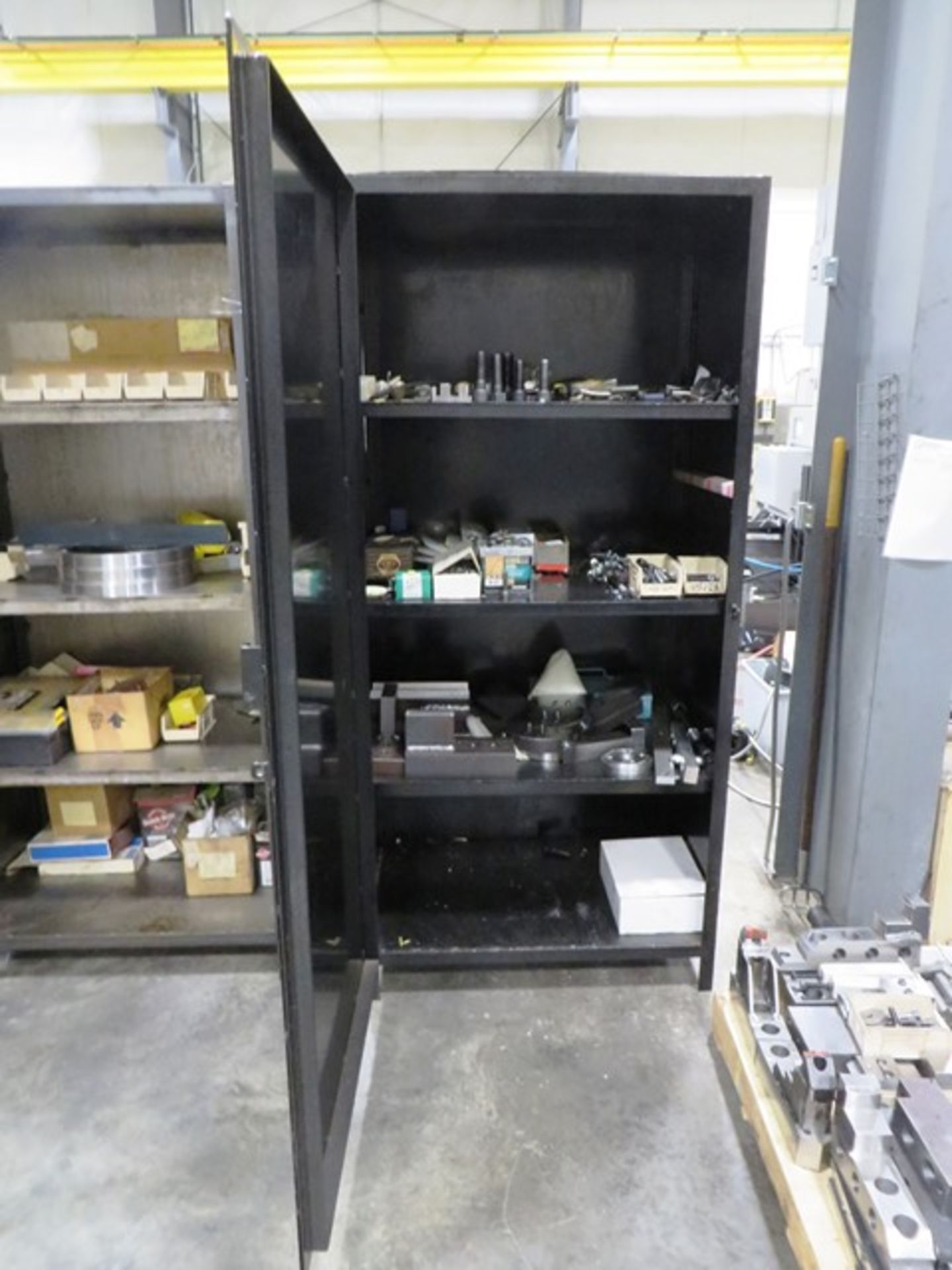 Single Door Heavy Duty Cabinet