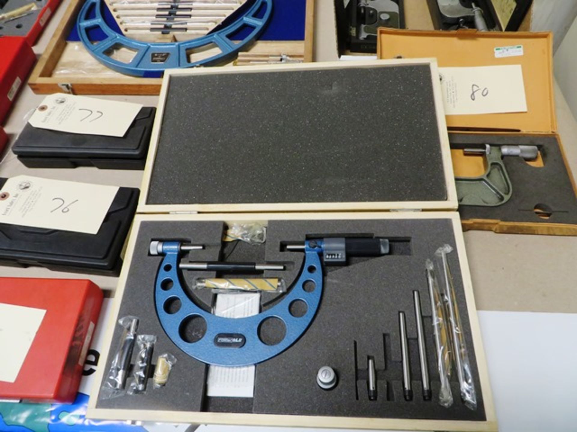 Fowler 0'' - 6'' Micrometer with Interchangeable Anvils