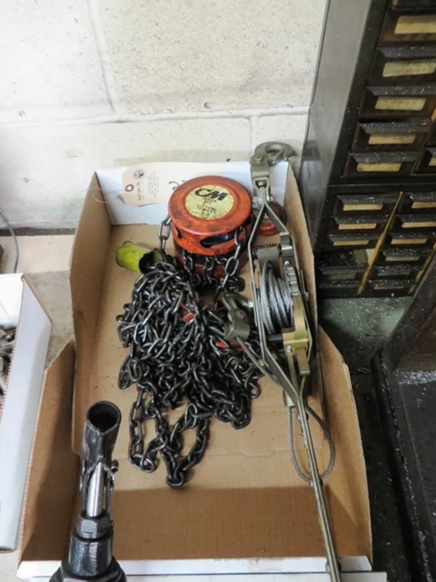 CM 1/2 Ton Chain Fall & Come-A-Long