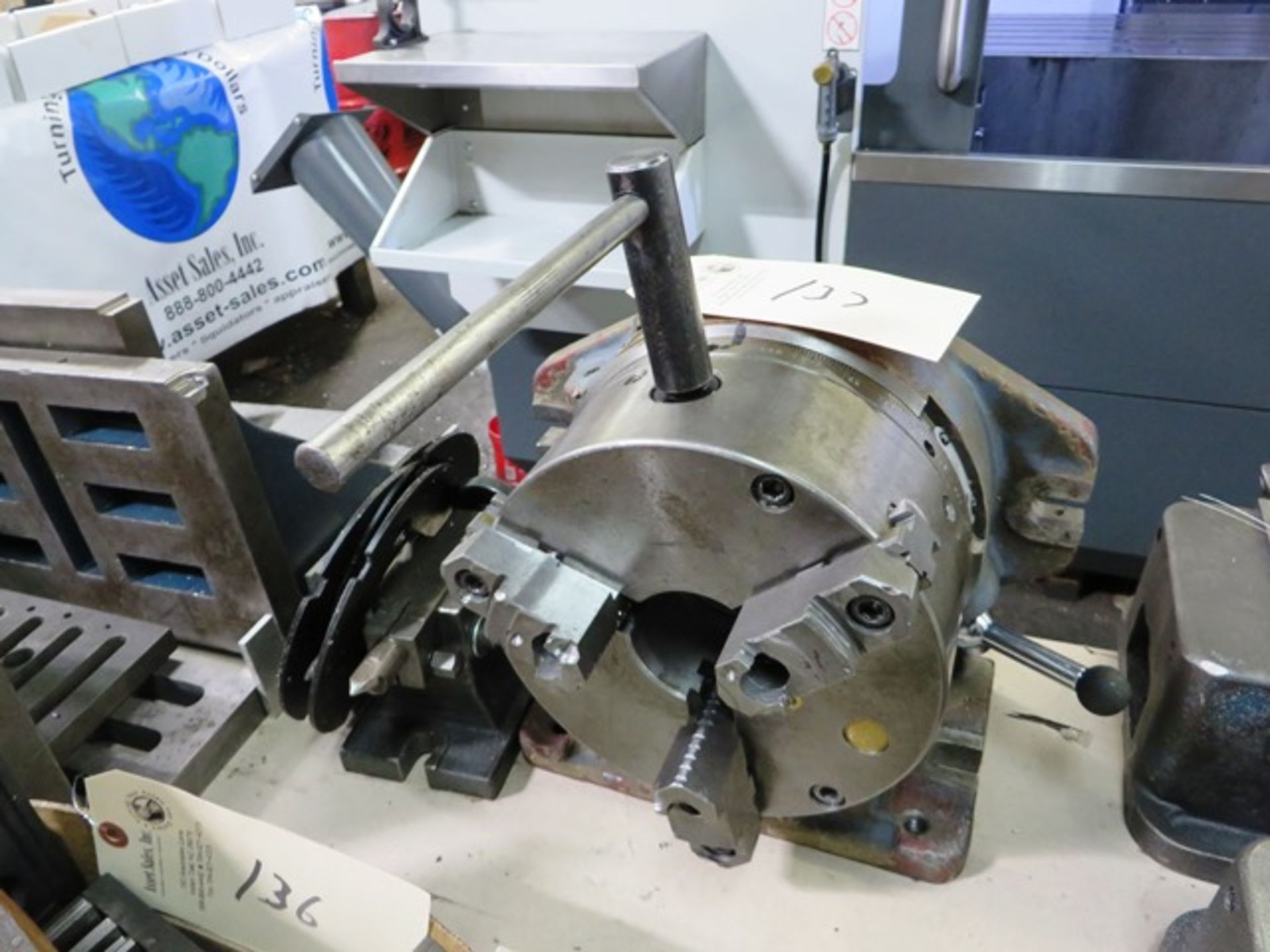 Phase II 3-Jaw Space Head with Tailstock