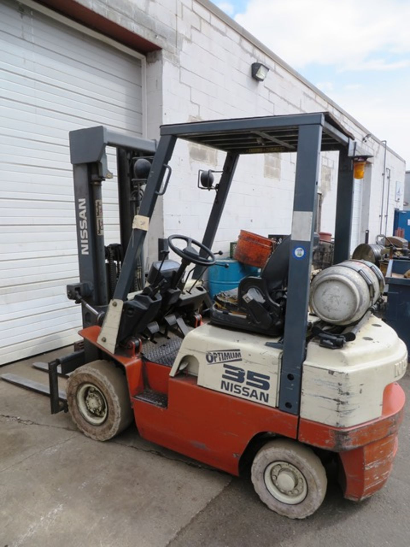 Nissan PJ01A18PV 3,500lb Propane Forklift