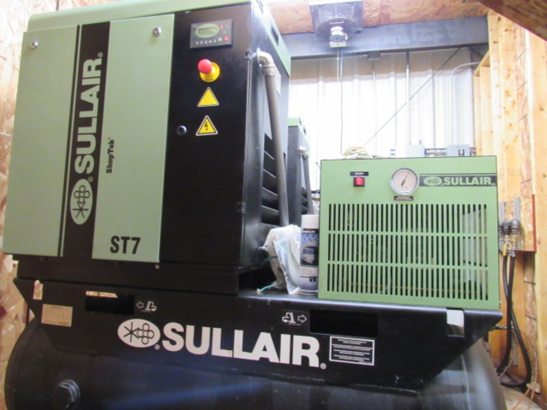 Sullair ST0709AC 7.5 HP Rotary Screw Air Compressor, sn:37217070284, mfg.2018