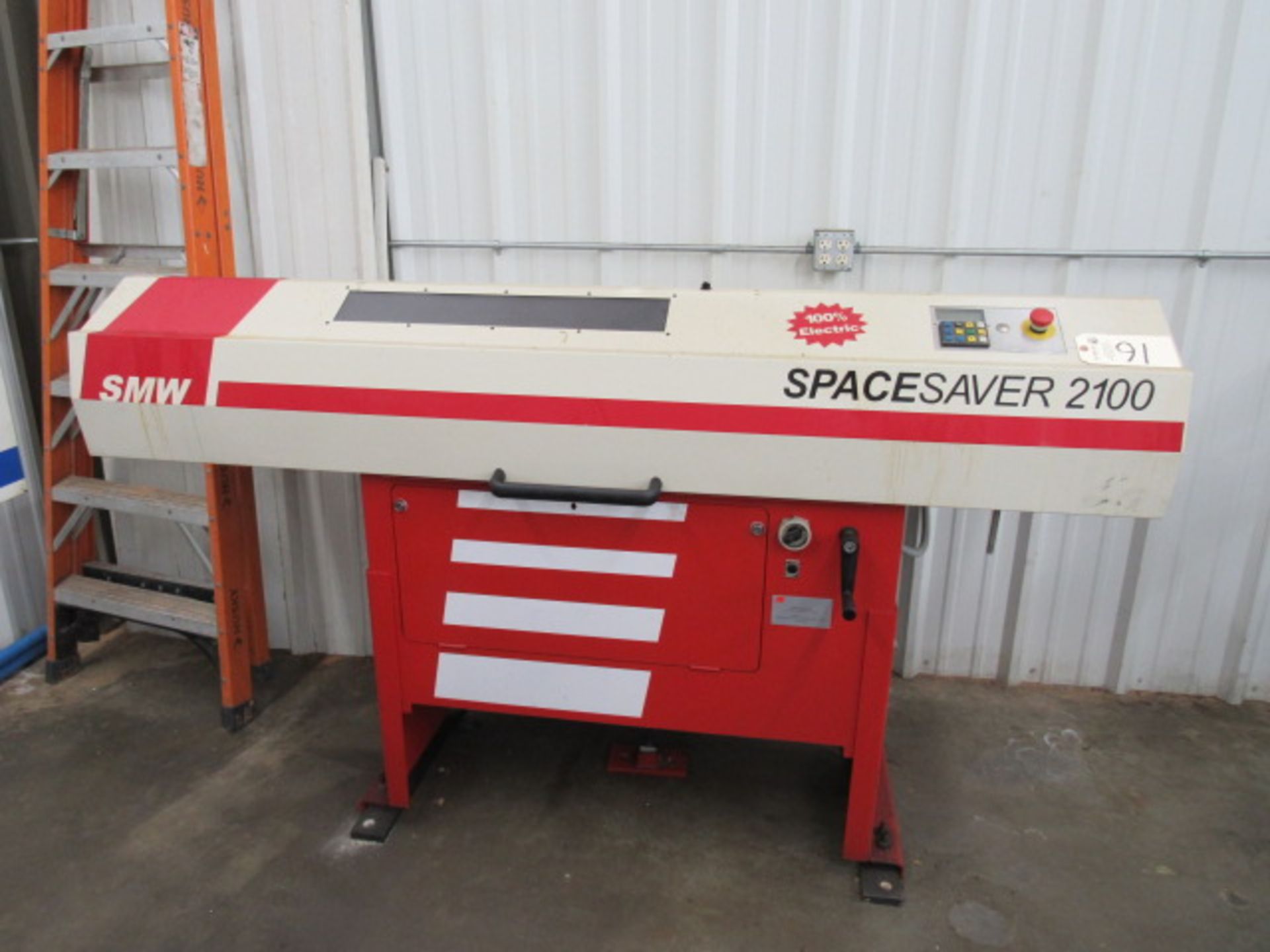 SMW Spacesaver 2100 Barfeeder