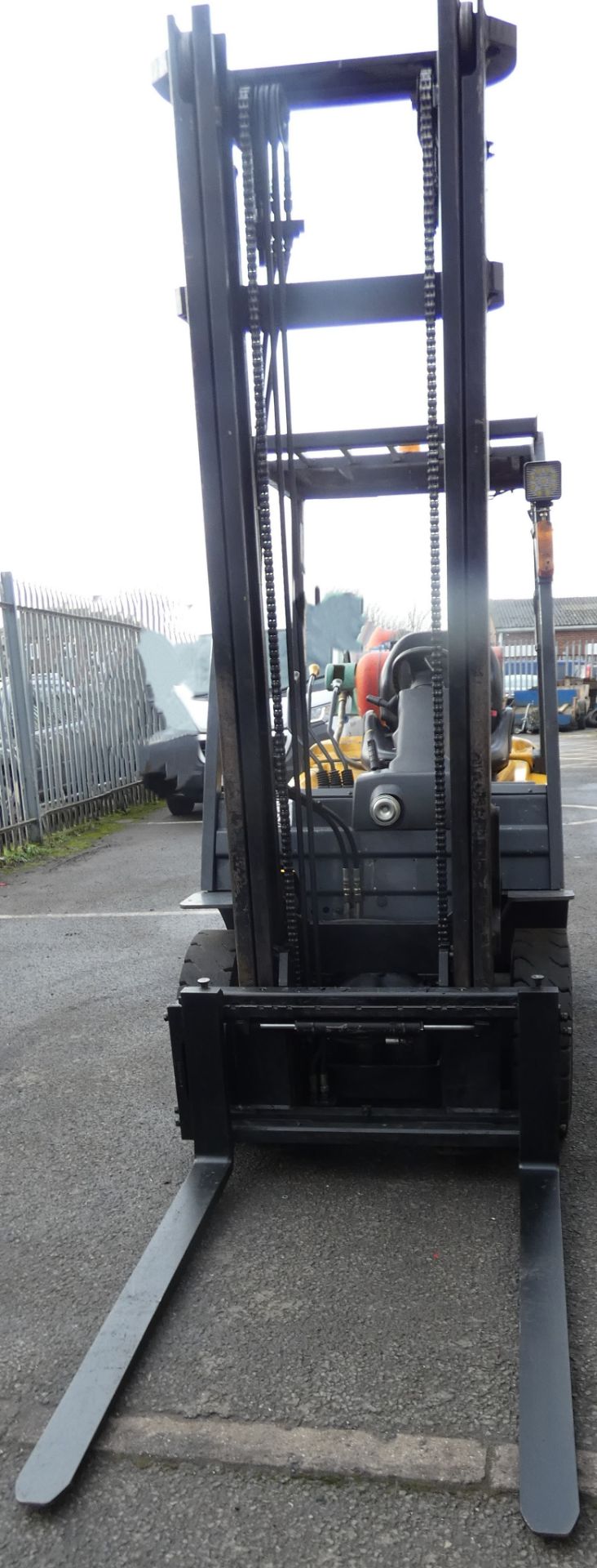 TCM Gas Powered Fork Lift Truck - Image 15 of 15