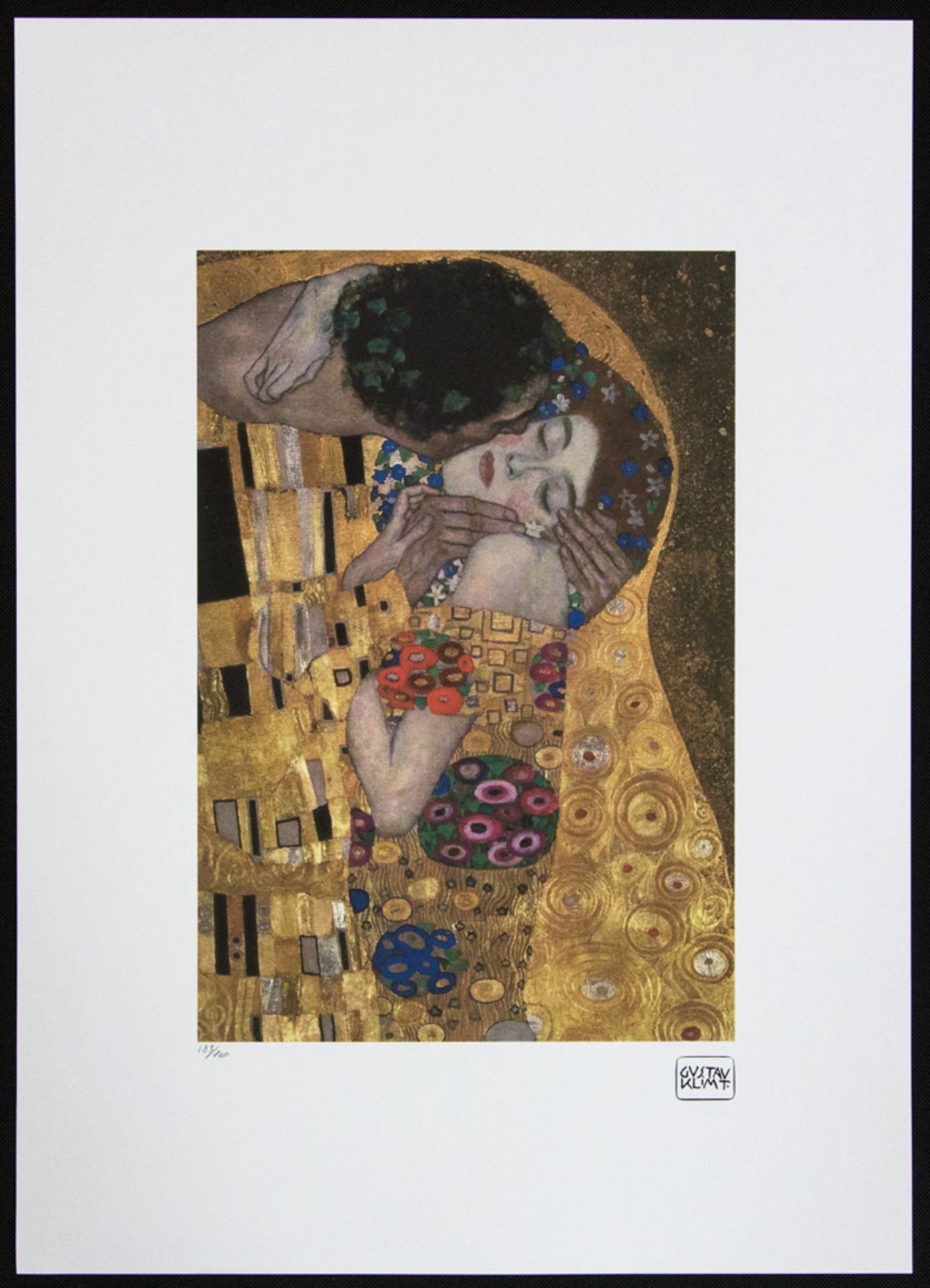 Gustav Klimt 'The Kiss' - Image 2 of 5