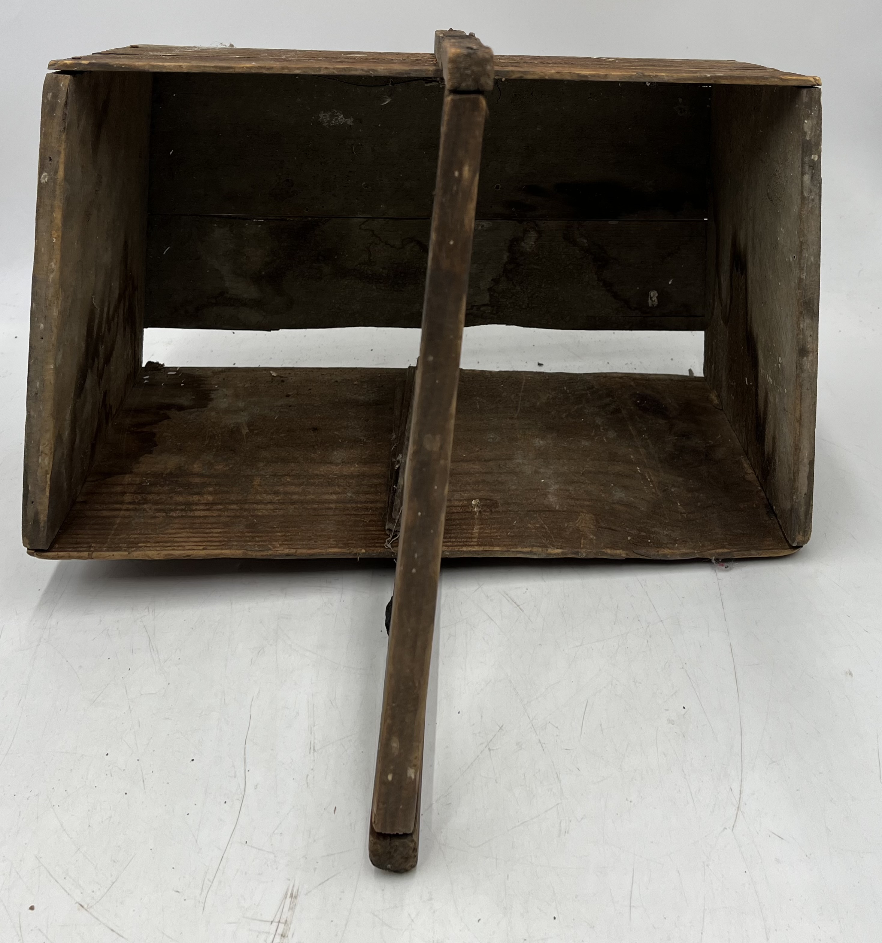 A vintage wooden garden trug and a Victorian foot stool - Image 9 of 9