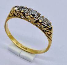 A diamond 5 stone ring set in 18ct gold, size K