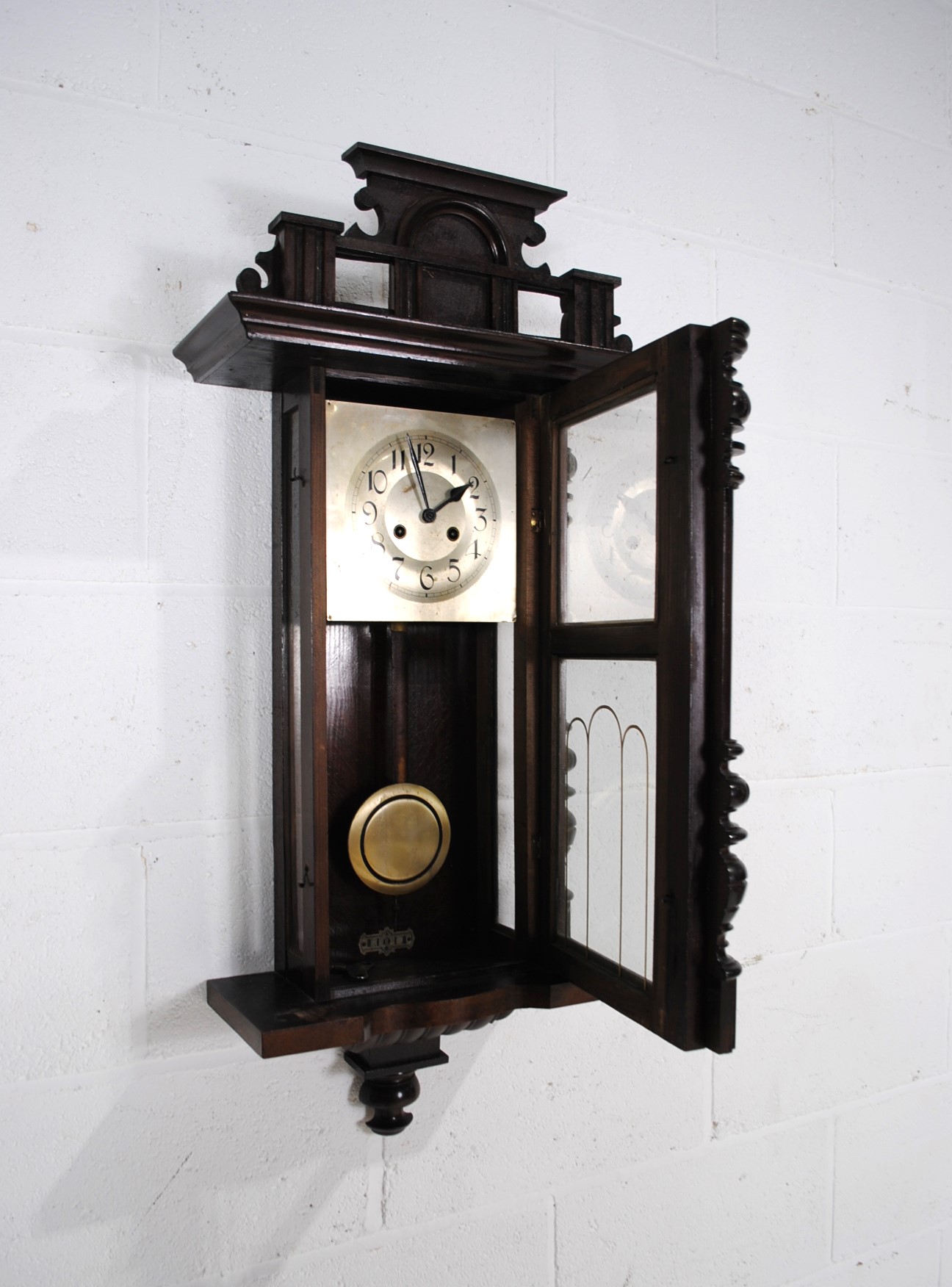 A mahogany cased wall clock - Image 4 of 4
