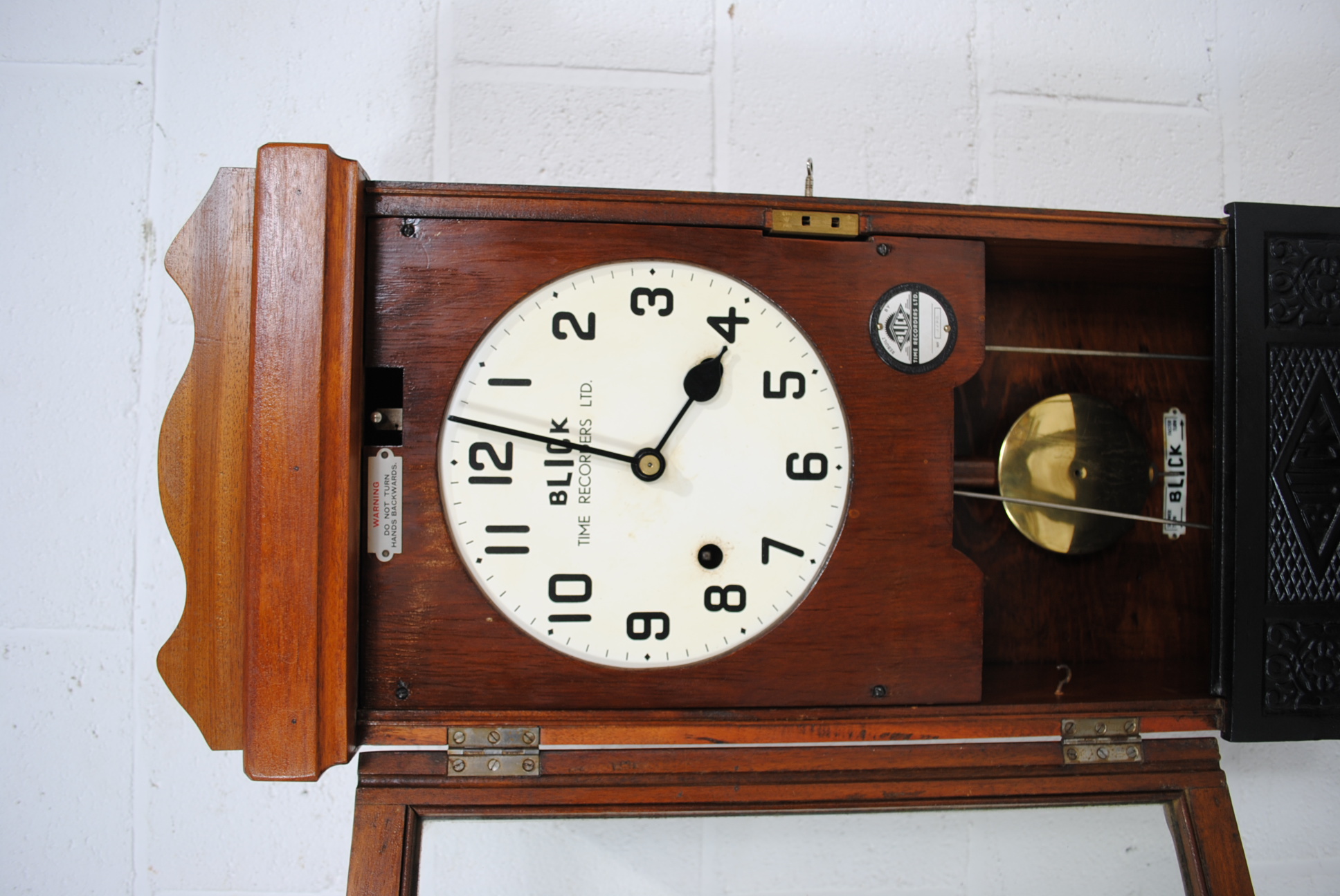 A Blick Time Recorder oak cased clocking in machine, with key and pendulum - length 34cm, depth - Image 9 of 15