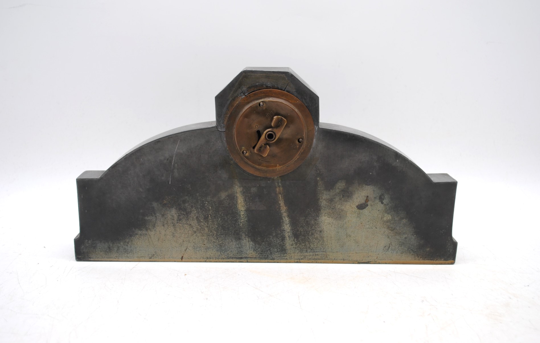 An Art Deco pewter mantel clock, the brass face surmounted by leopards - length 32cm, height 16cm - Image 7 of 7