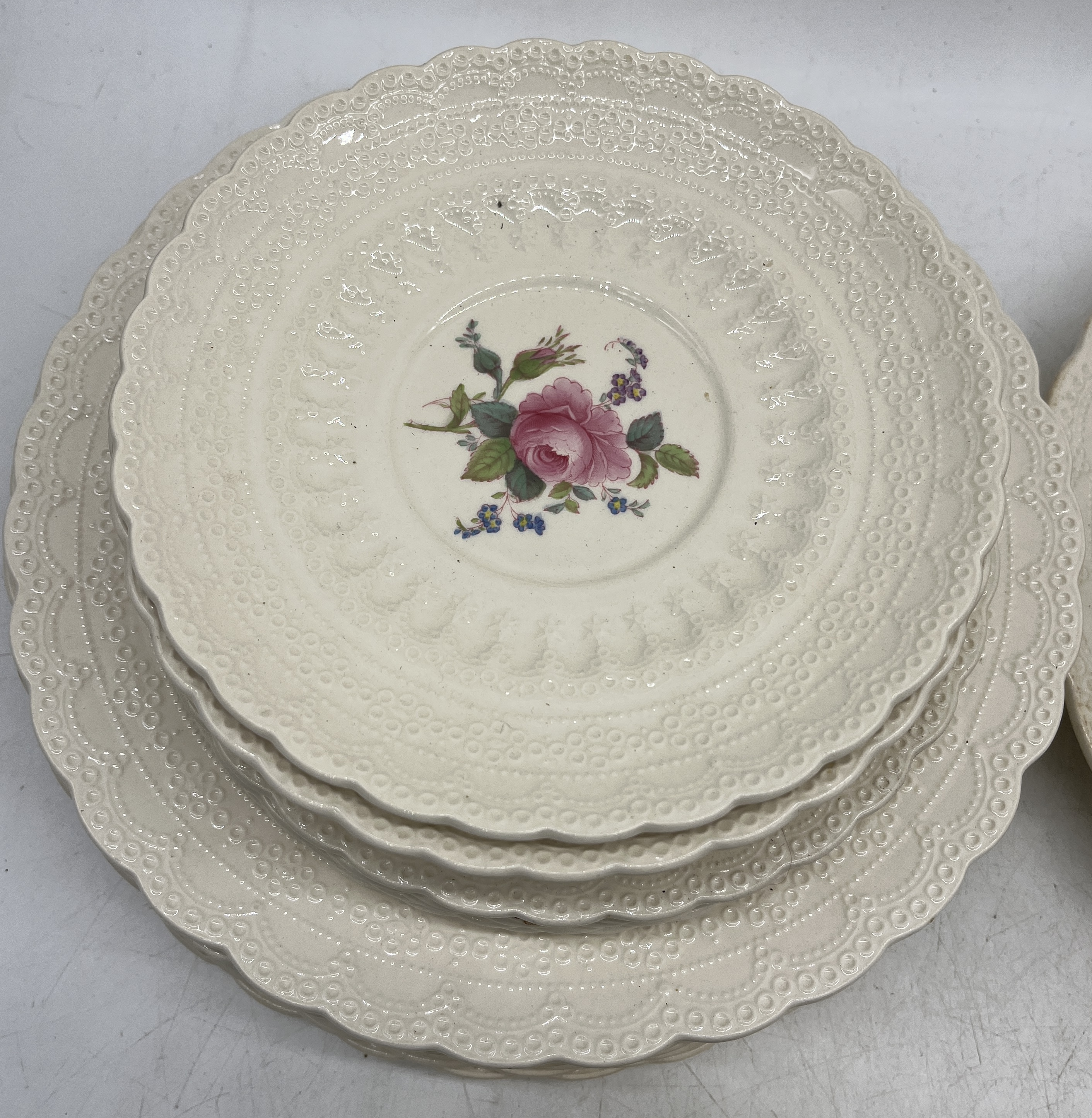 A Spode's Billingsley Rose part dinner service including meat platters, serving dishes, dinner - Image 3 of 6