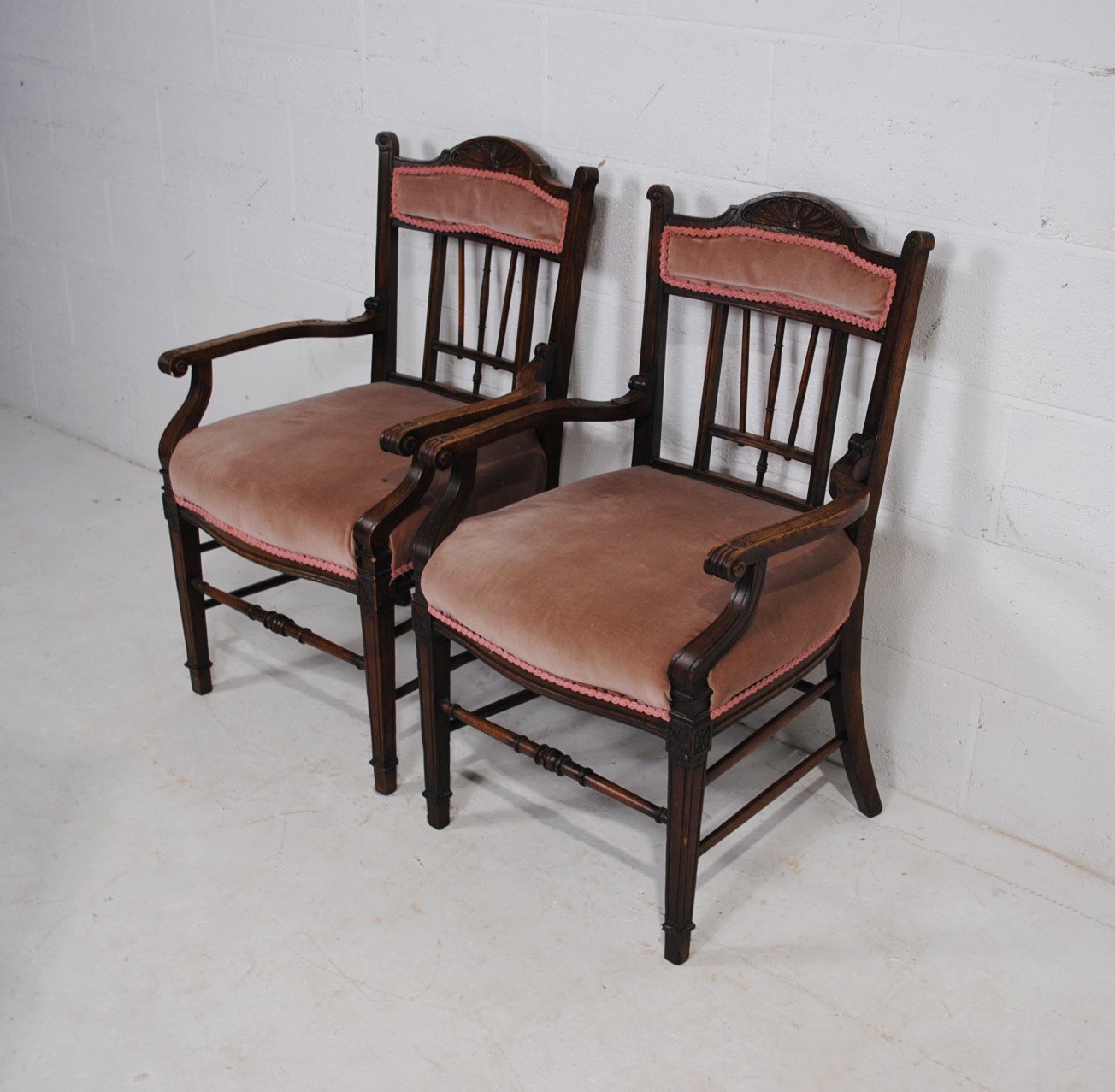 A pair of upholstered oak carver chairs, with carved detailing, raised on tapering legs - Image 2 of 5