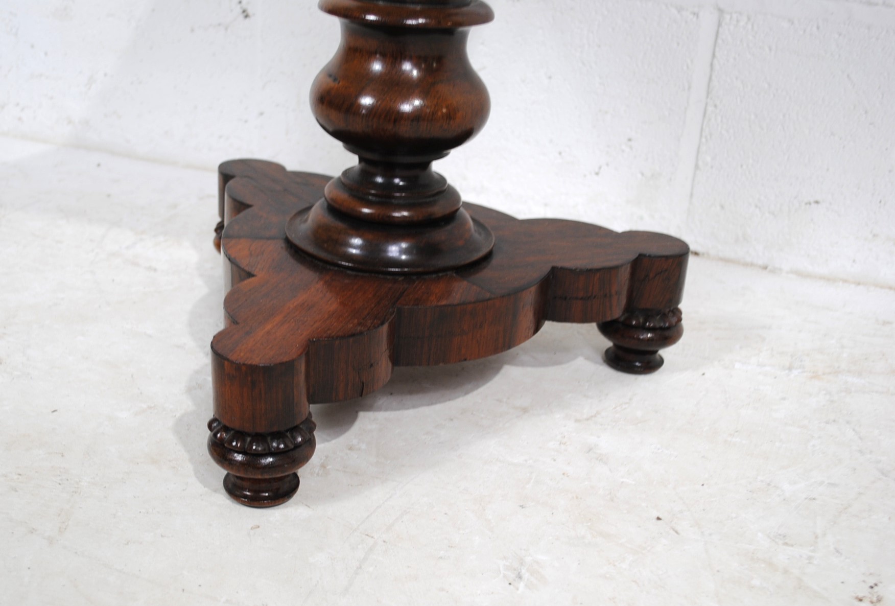 A Victorian rosewood harpists stool, with rotating upholstered seat, raised on turned trefoil base - Image 2 of 7