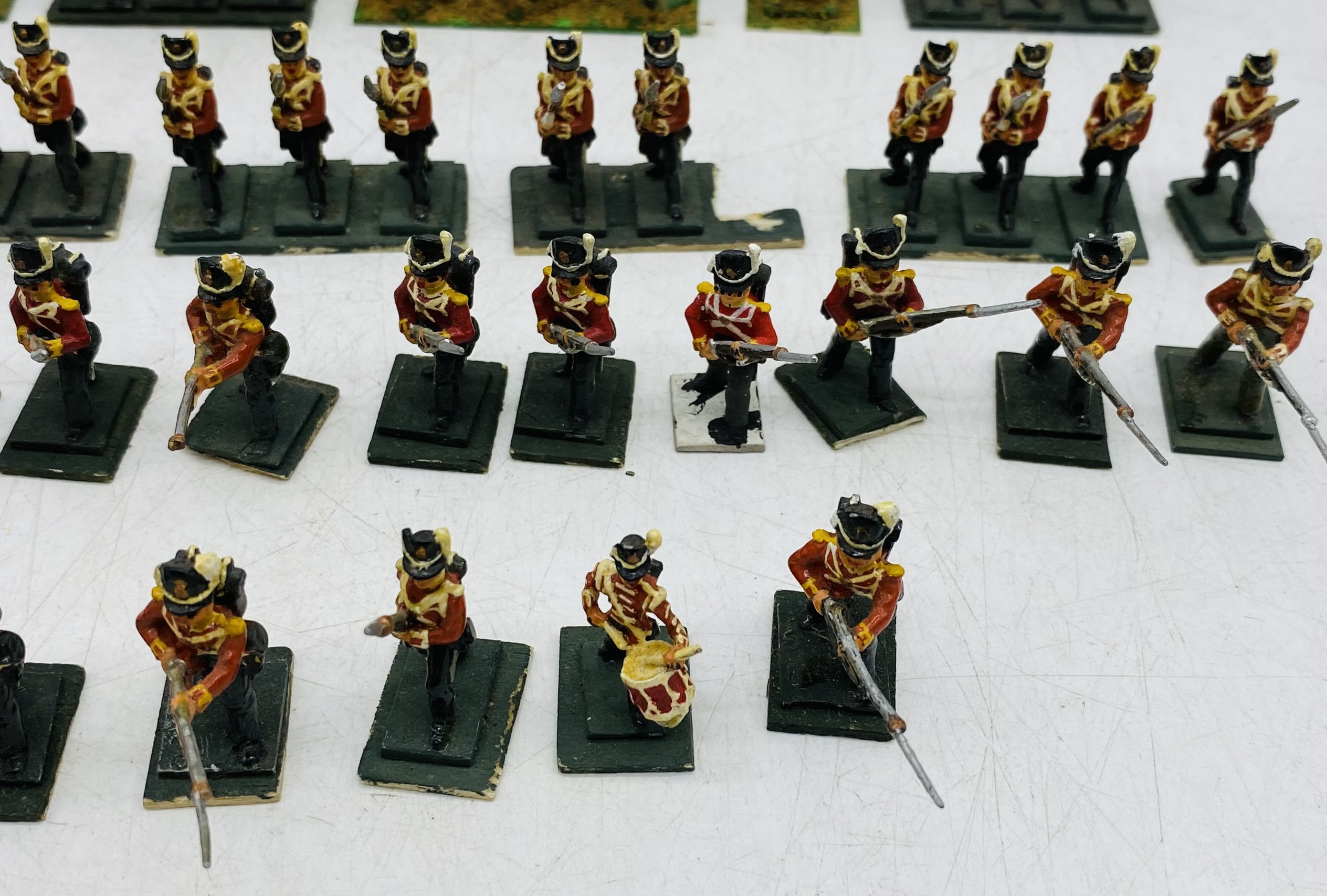 A collection of metal miniature figurines including British Infantry, Cavaliers etc - some mounted- - Image 3 of 5