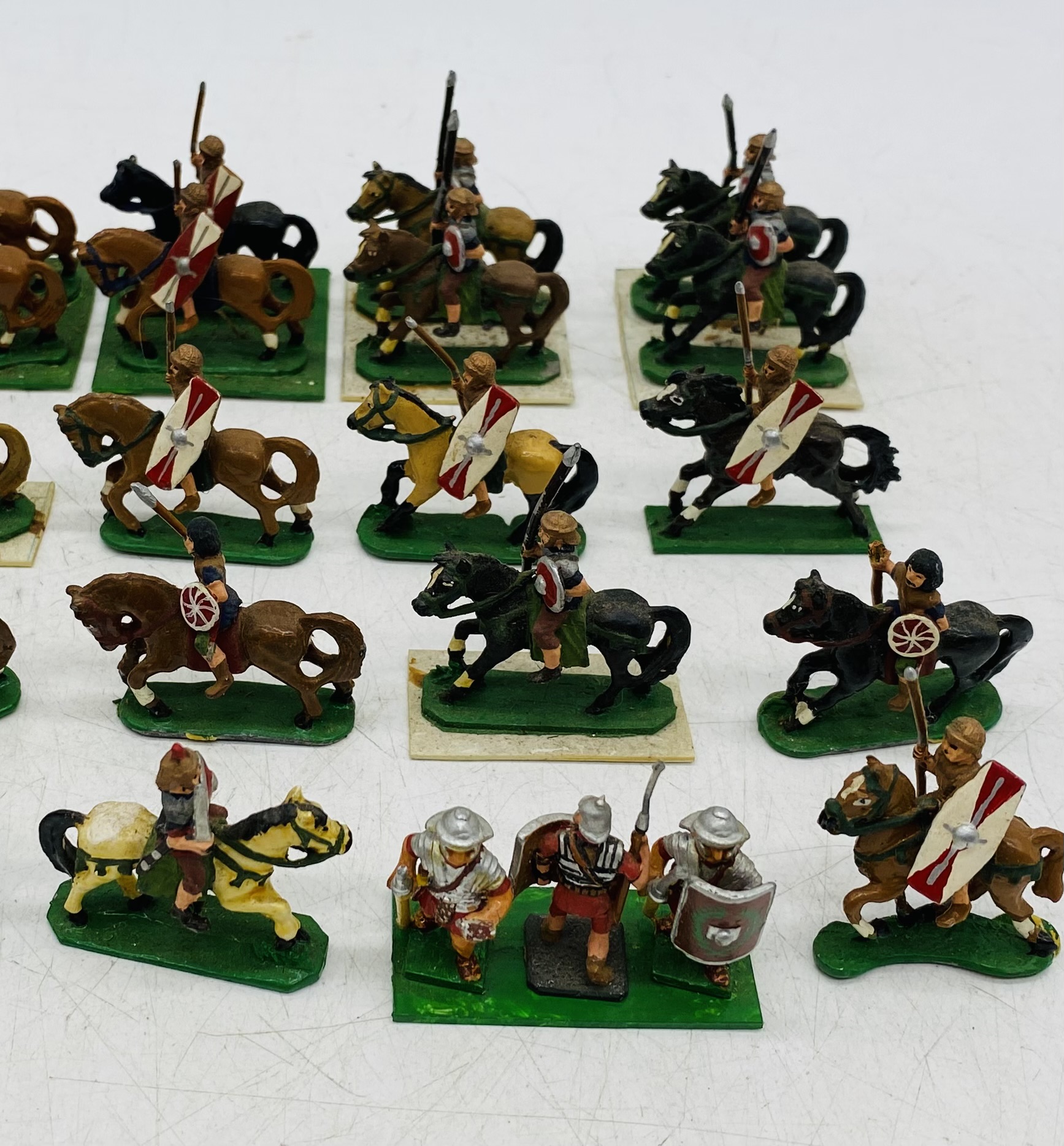 A collection of metal miniature figurines relating to the Roman era including some on horseback - Image 5 of 5