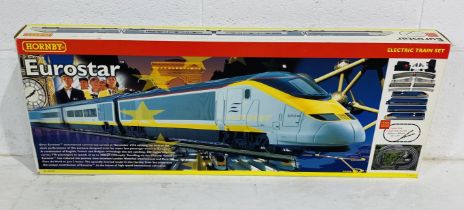 A boxed Hornby OO gauge Eurostar electric train set (R1013) including a Eurostar Class 323 power