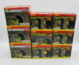 A collection of nine boxed Hornby Skaledale OO gauge accessories all relating to Viaducts