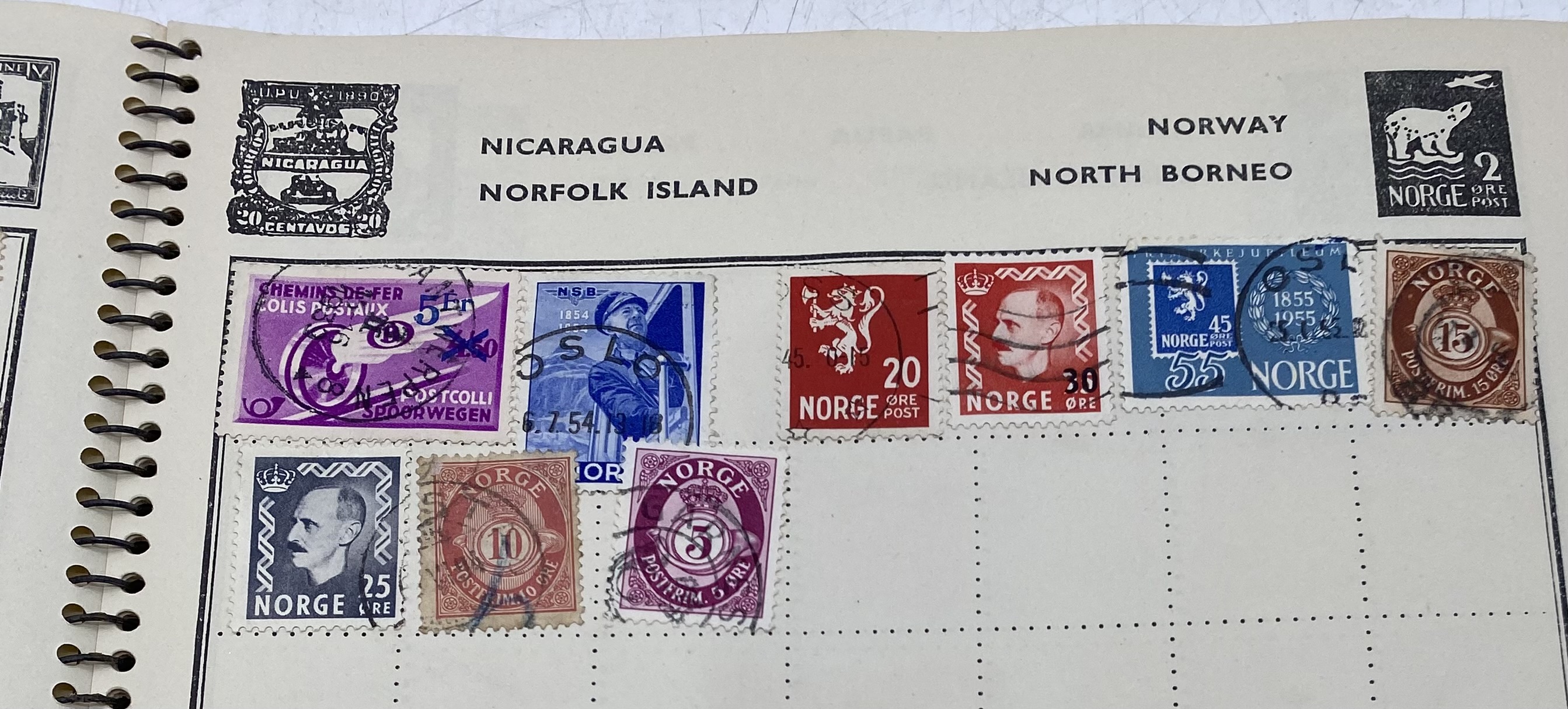 An album of worldwide stamps including Penny Reds etc. - Image 40 of 57