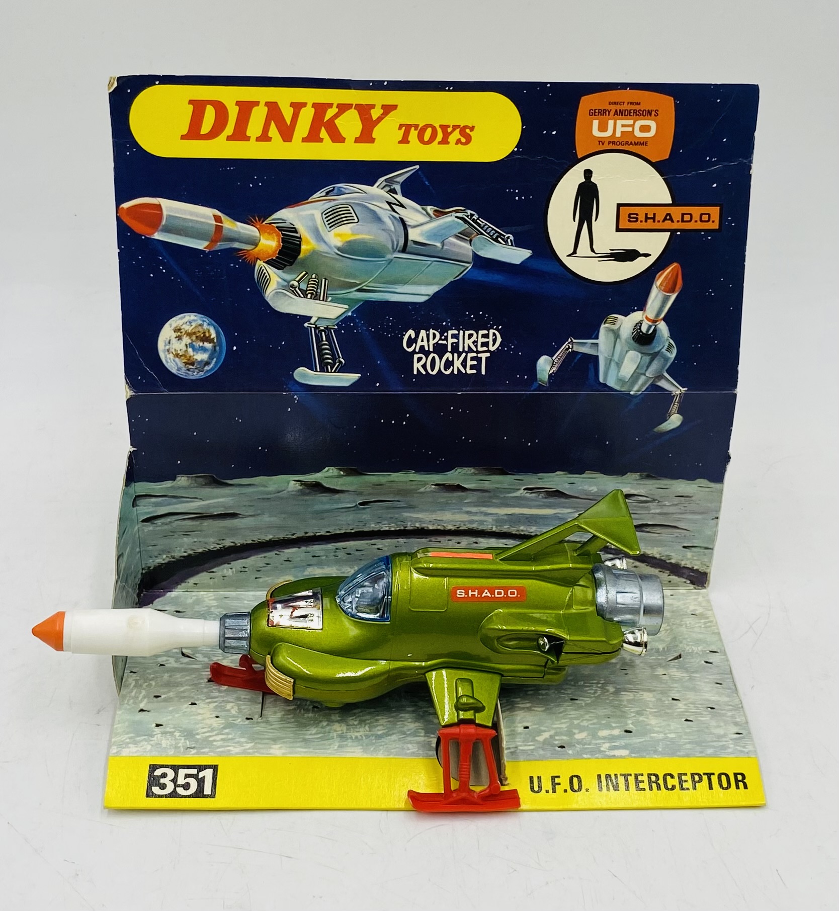 A vintage boxed Dinky Toys "U.F.O. Interceptor" die-cast model (No 351) - Image 2 of 8