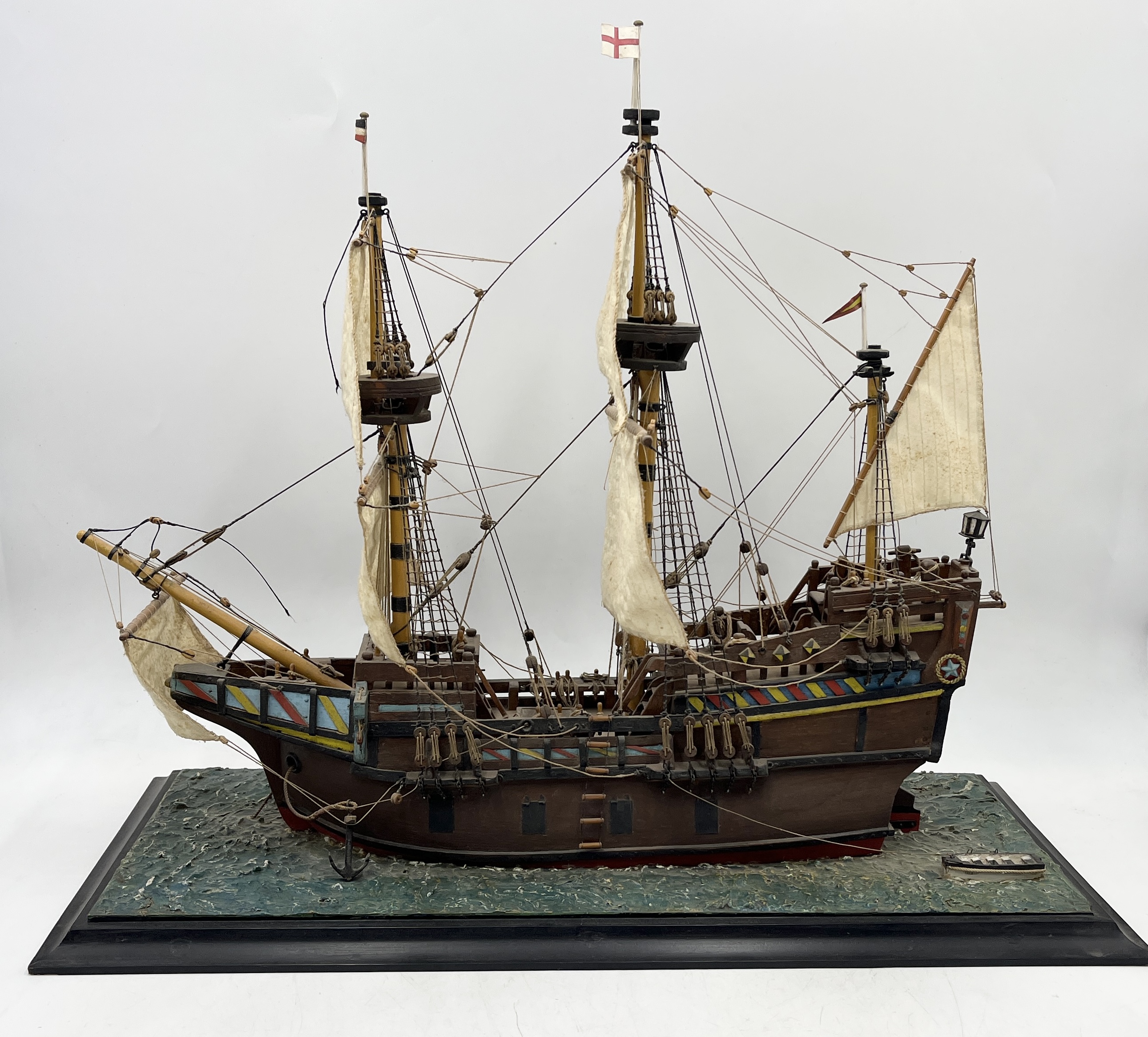 A collection of five model ships and boats - Image 2 of 15