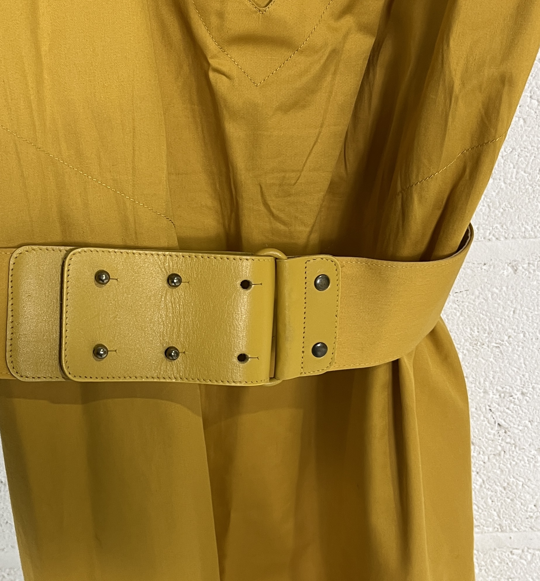A vintage Louis Feraud yellow Kaftan dress and belt UK size 12 - Image 4 of 5