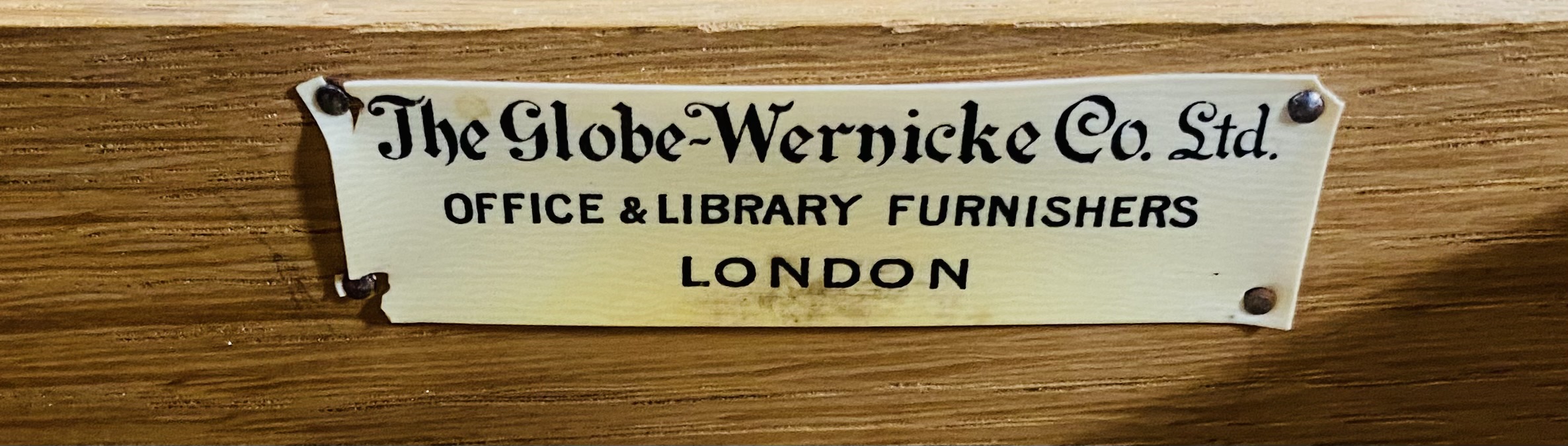 A 1930's Globe Wernicke desk tidy, with pigeonhole fixtures, length 99 cm depth 20 cm width 26 cm. - Image 7 of 7