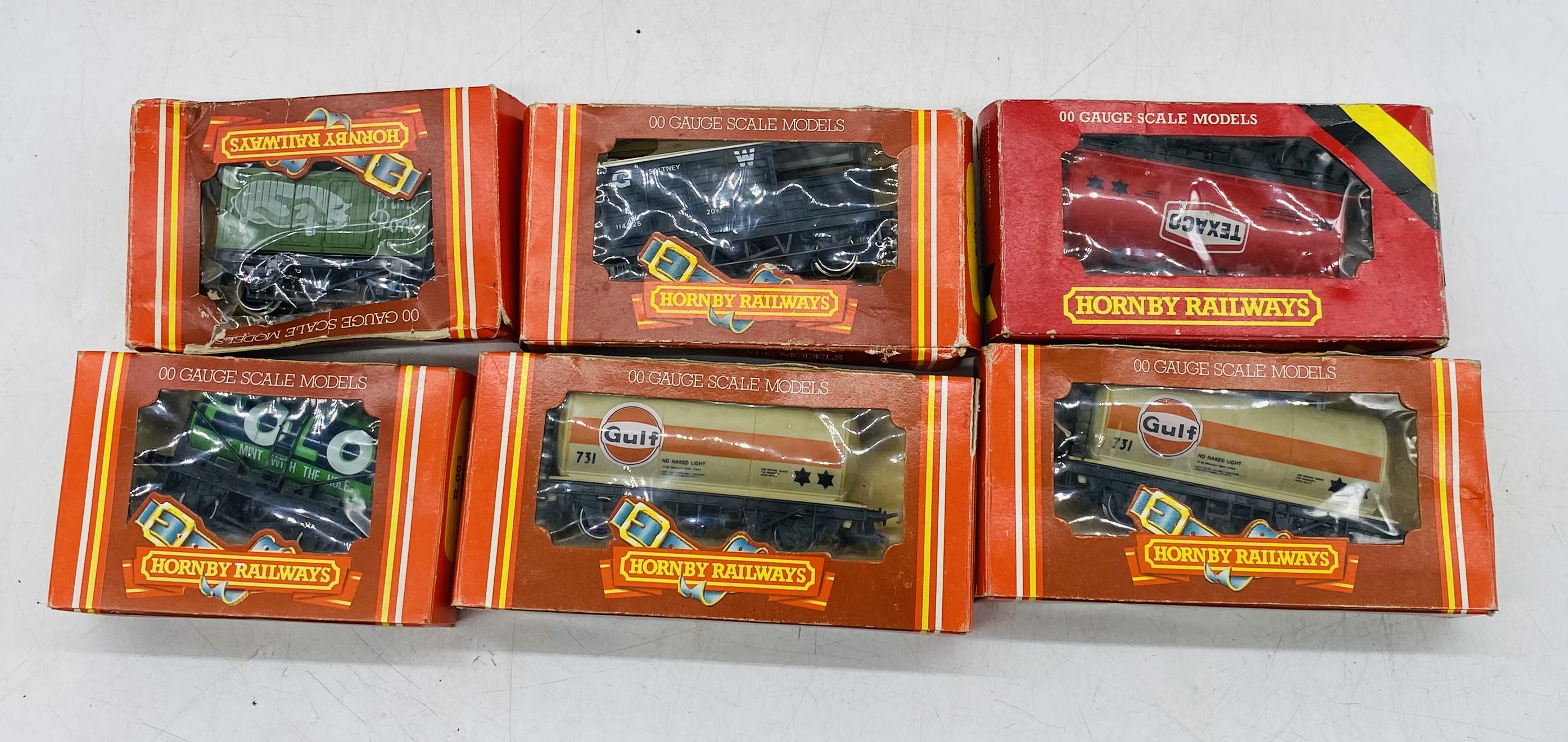 A collection of model railway OO gauge rolling stock, carriages, track and single locomotive. - Image 3 of 7