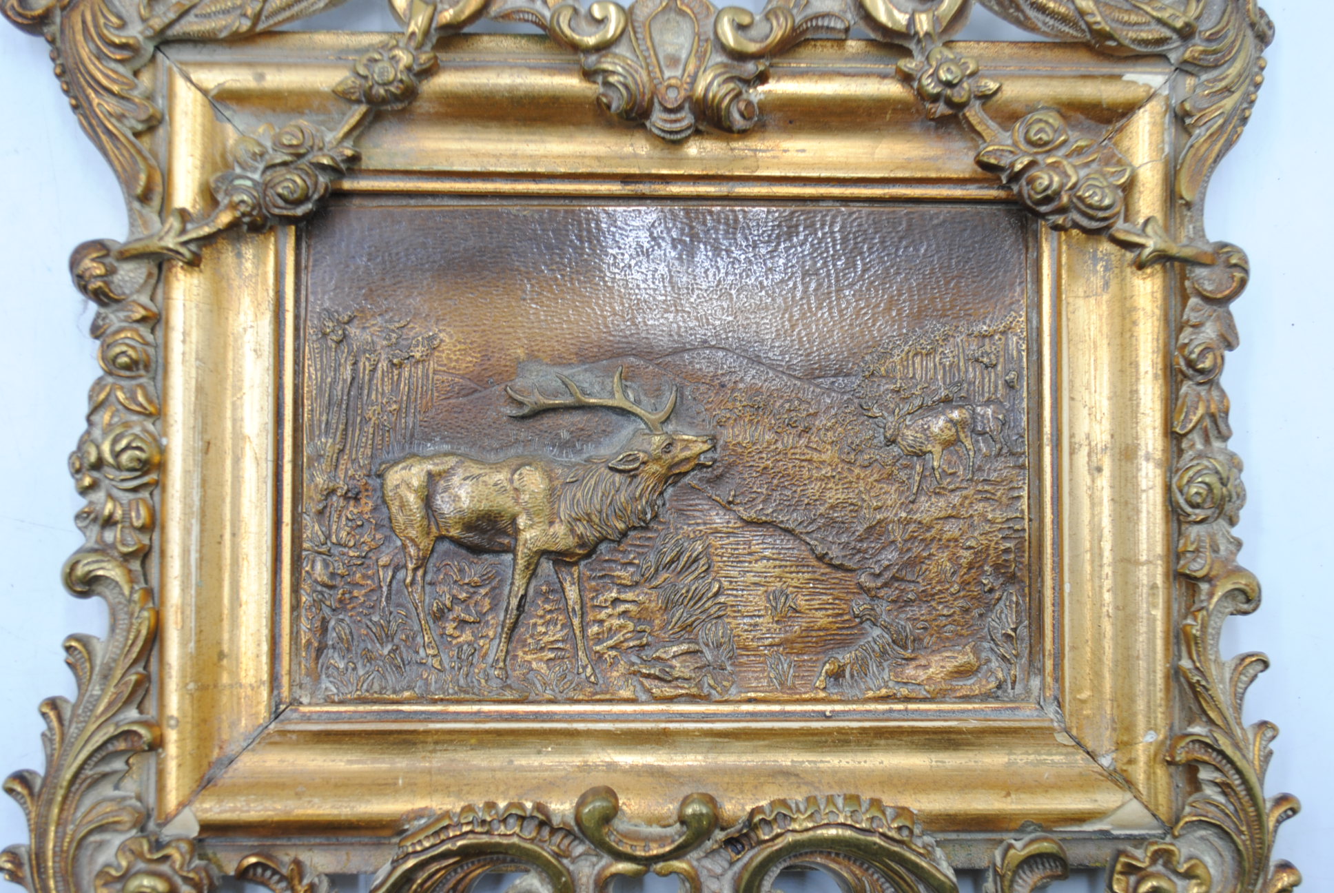 A framed bronze plaque of deer by a river - 25cm x 25cm - Image 2 of 4