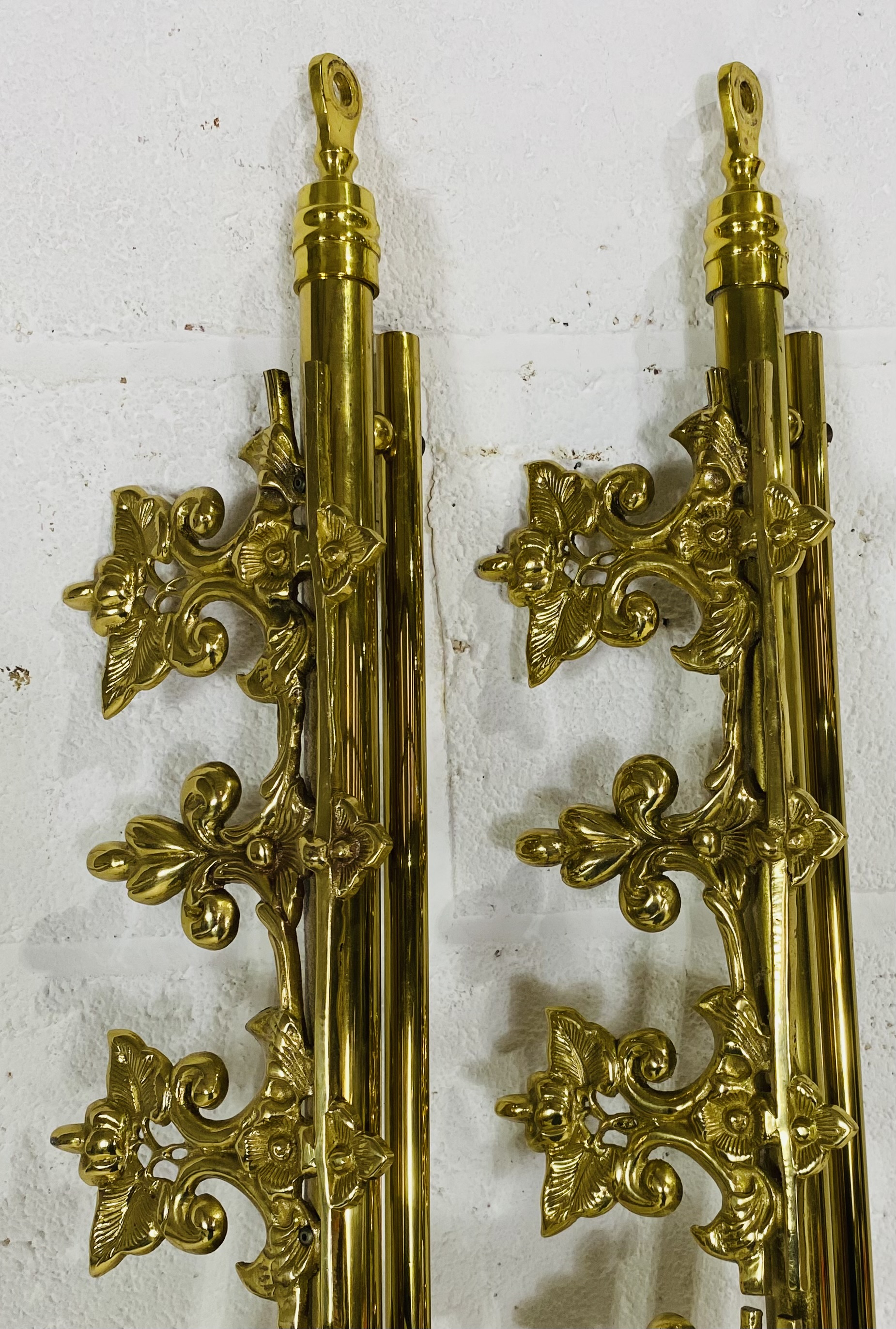 An ornate brass four poster bed - Image 6 of 8