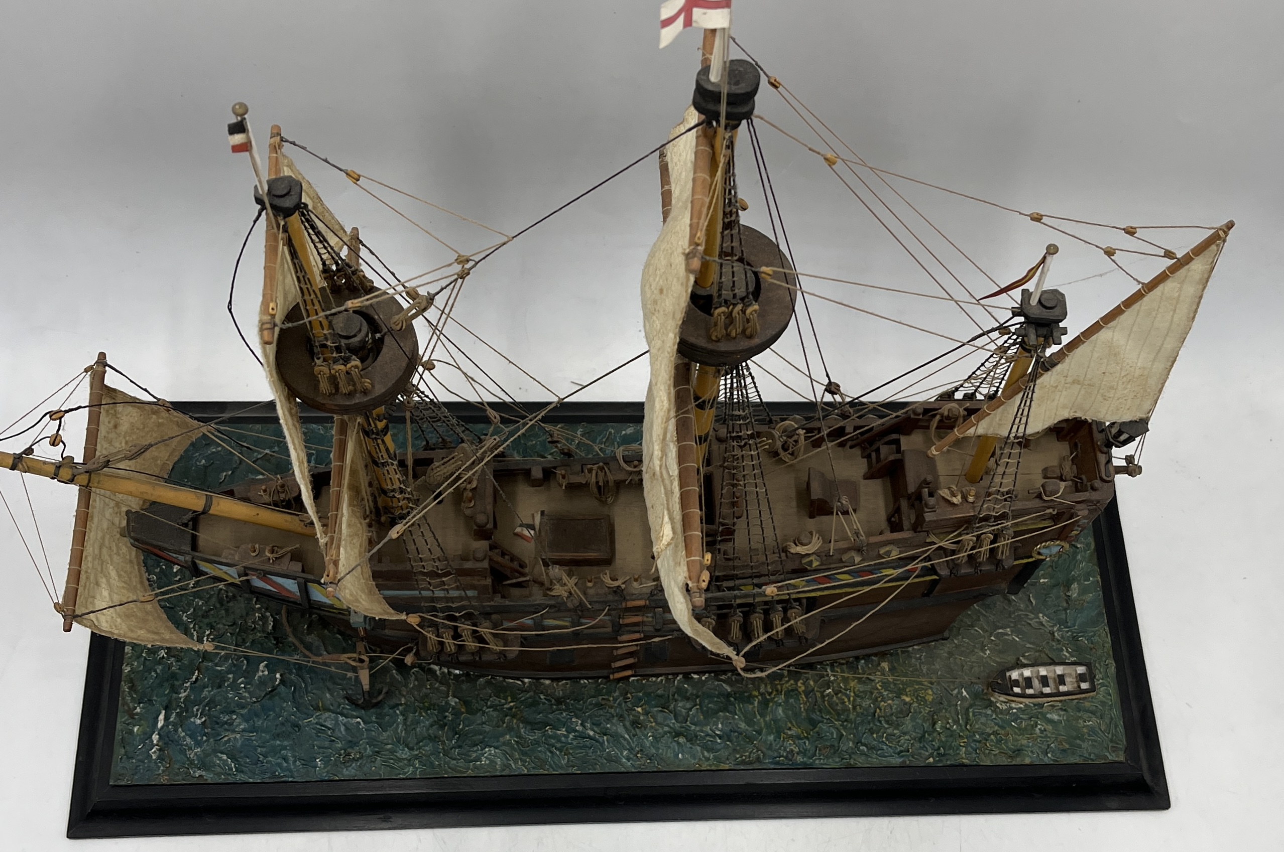 A collection of five model ships and boats - Image 4 of 15