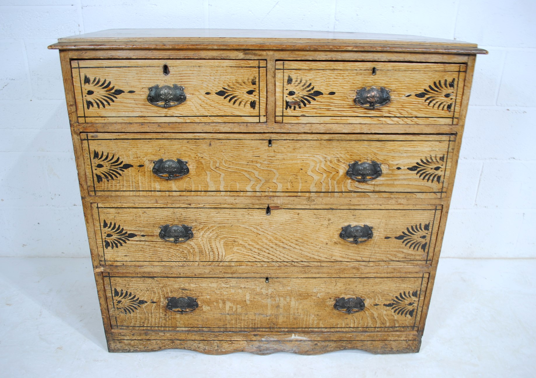 An antique pine chest of five drawers, with painted decoration and metal Art Nouveau handles - - Image 5 of 10