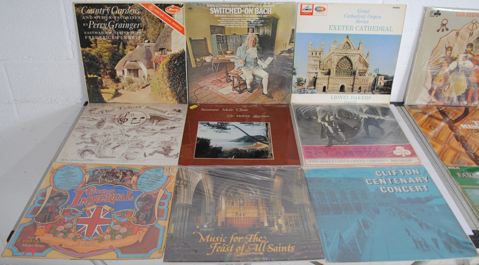 A quantity of 12" vinyl records consisting of mostly classical, including Handel, Bach etc. - Image 3 of 4