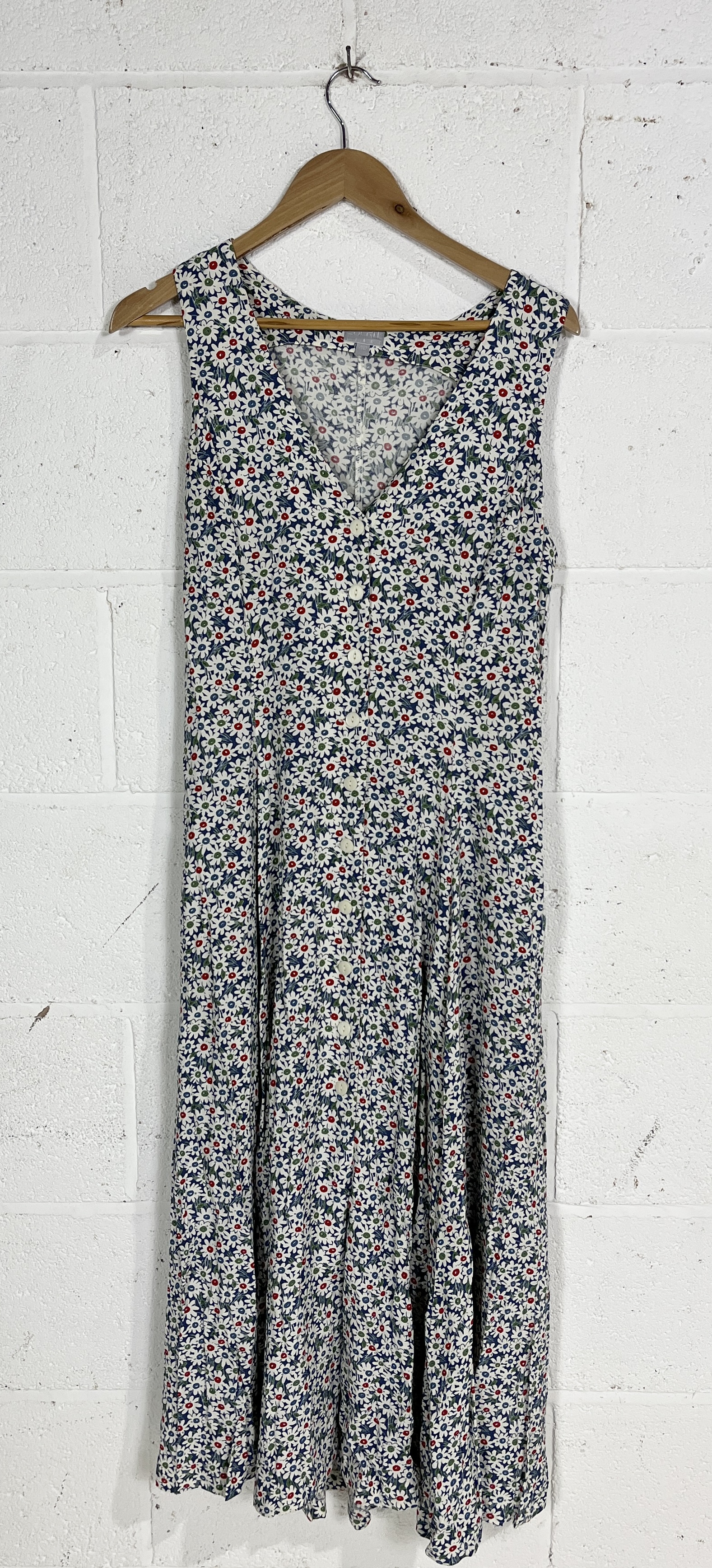 A collection of vintage clothing including Esprit dress, Peggy Lane floral dress, Lucia Twenty Seven - Image 11 of 19