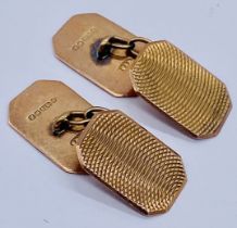A pair of 9ct gold cufflinks, total weight 4g