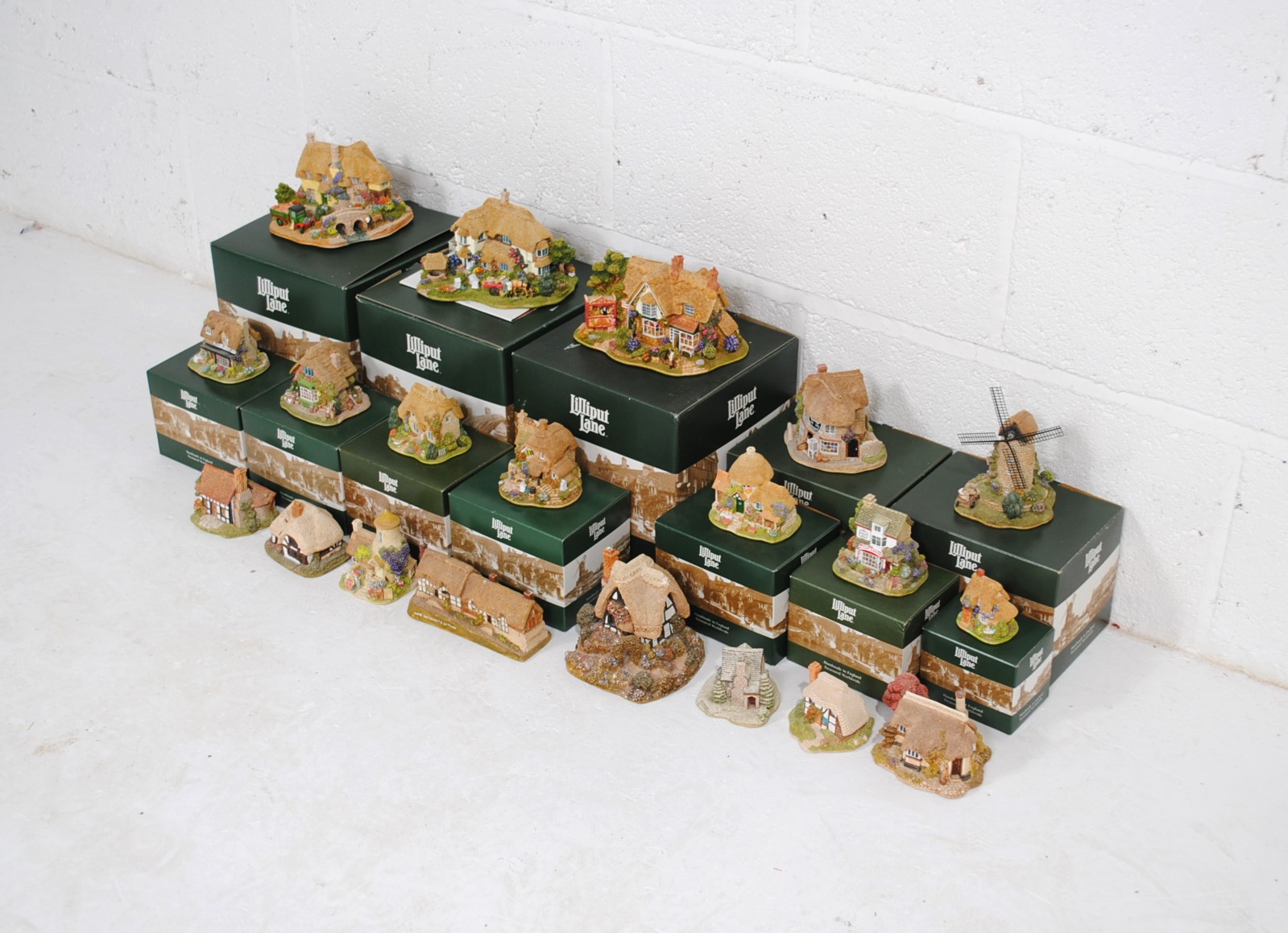 A collection of Lilliput Lane models, including some boxed, over two shelves - Image 2 of 5