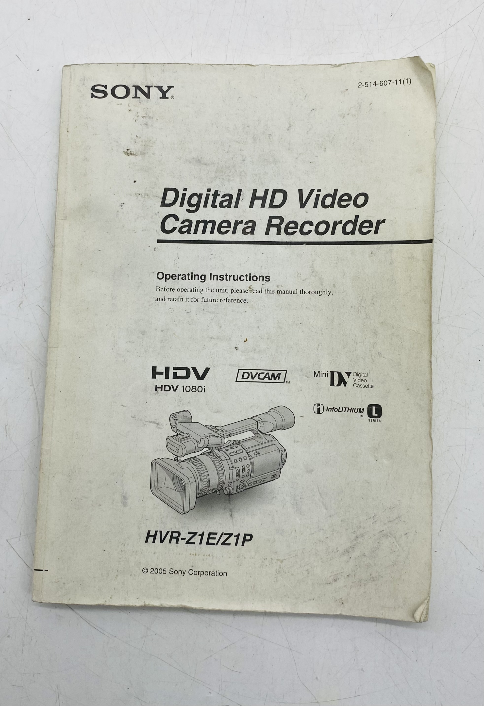 A vintage unboxed Sony Digital HDV 1080i Camera Recorder, along with cables, power unit and Sony - Image 8 of 8