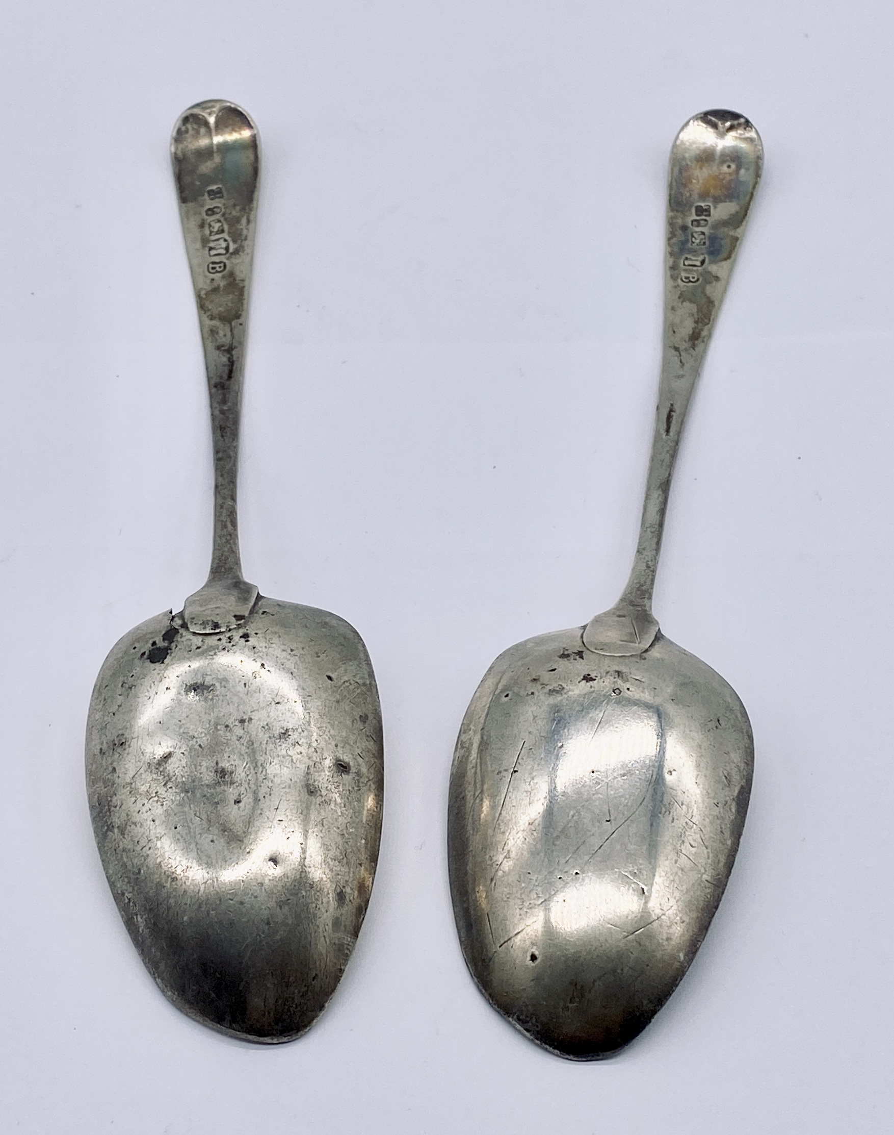 A pair of Georgian hallmarked silver spoons hallmarked for Exeter 1798, weight 105.4g (1 A/F) - Image 2 of 2