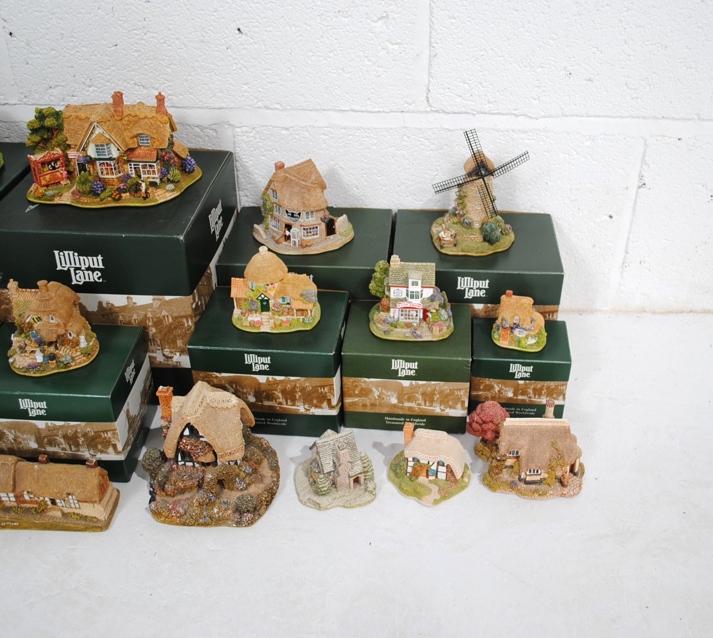 A collection of Lilliput Lane models, including some boxed, over two shelves - Image 5 of 5
