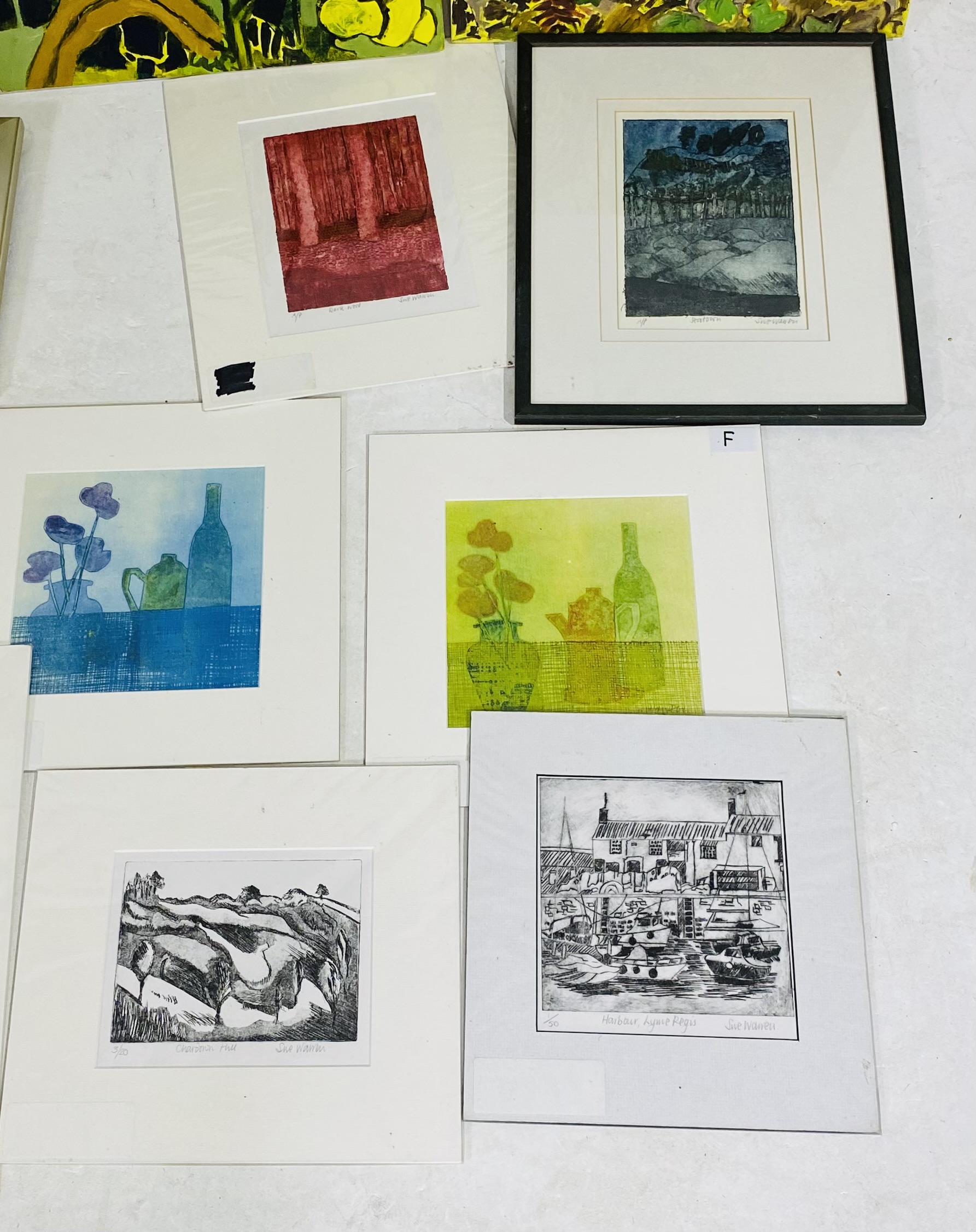A collection of various framed and unframed prints and assorted pictures in mixed media by local - Image 4 of 6