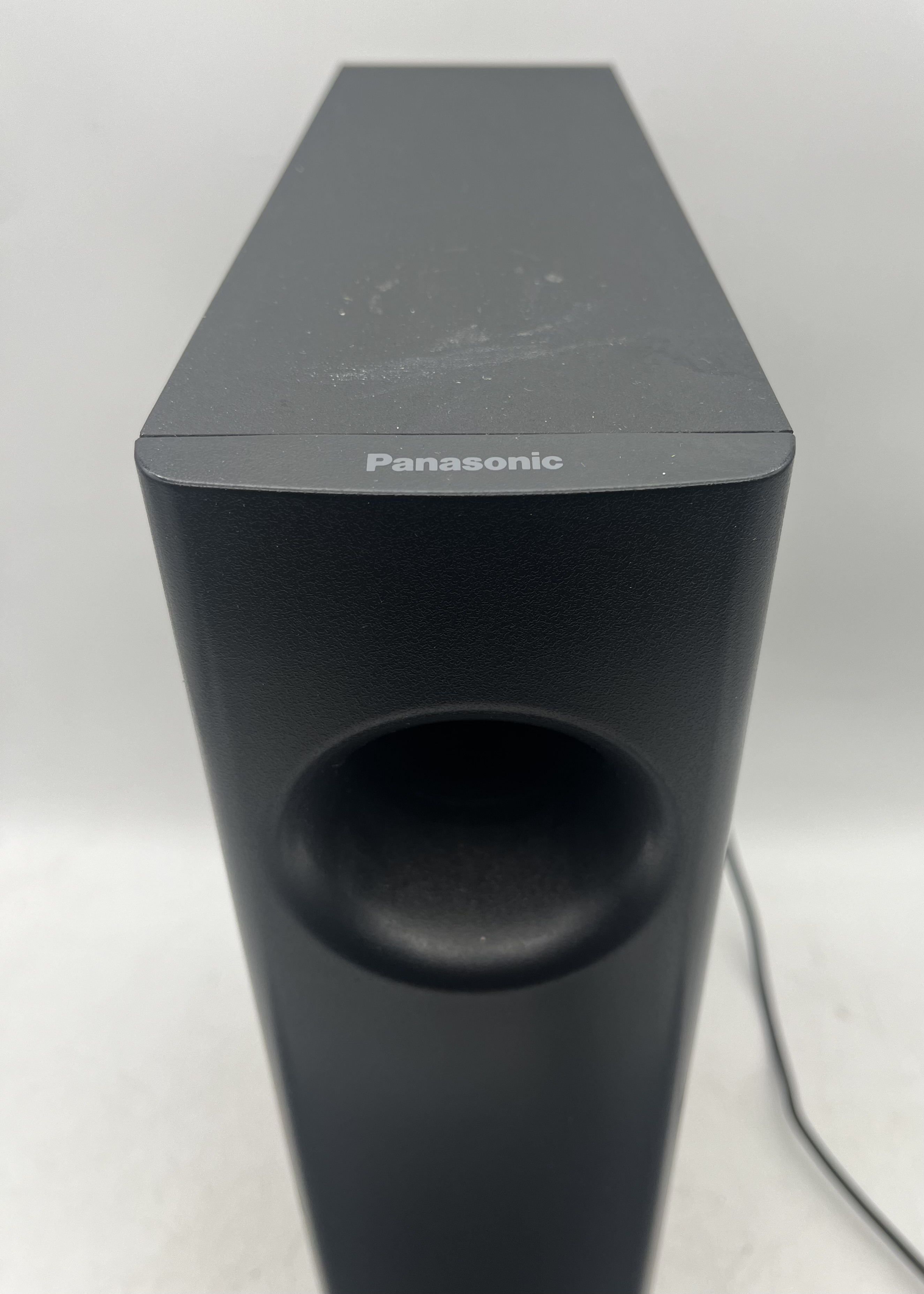 A Panasonic home theater audio system comprising an SU-HTB258 soundbar and an SB-HWA250 sub- woofer - Image 7 of 8